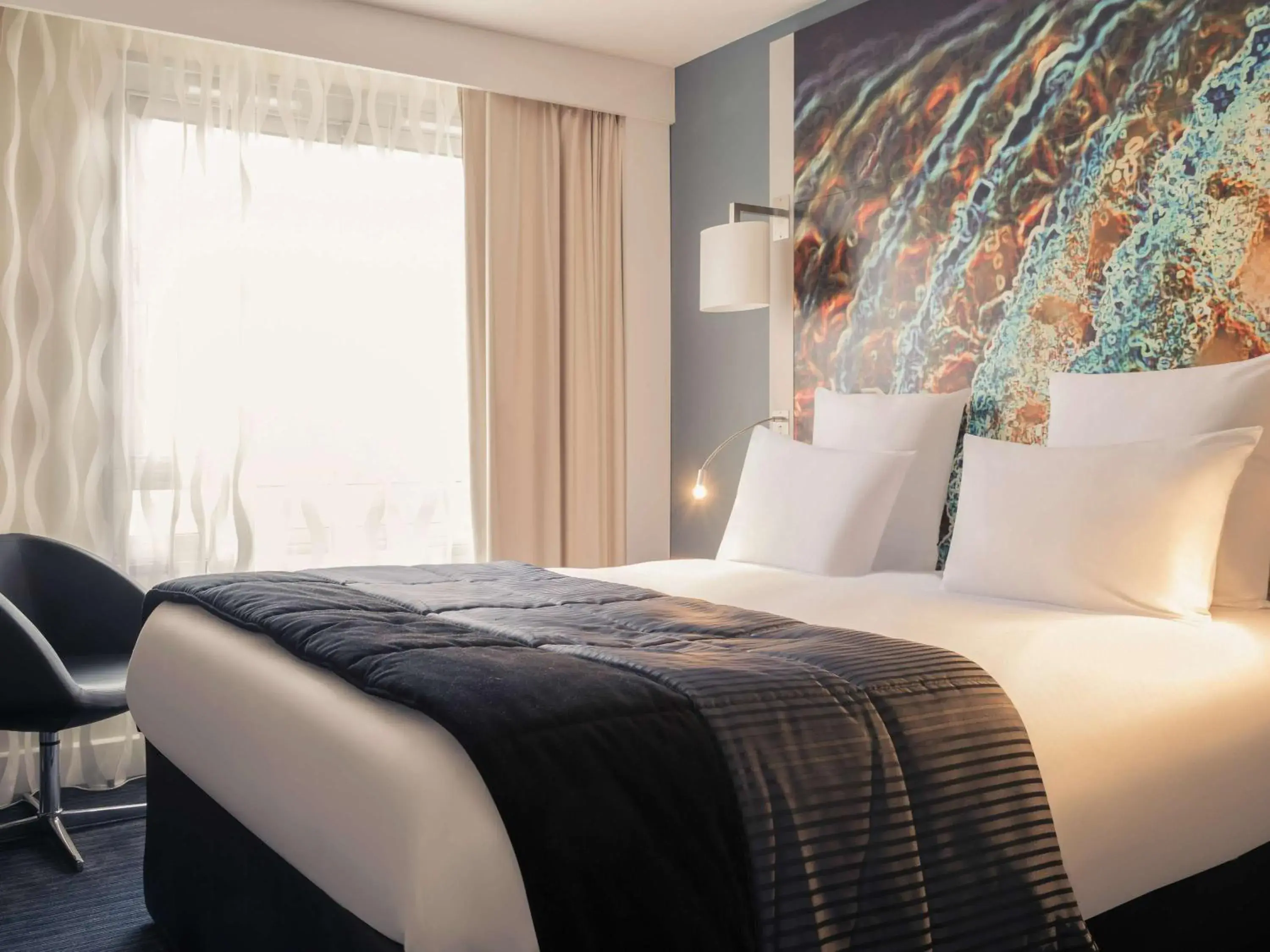 Standard Double Room in Mercure Lille Centre Vieux Lille Standard Double Room in Mercure Lille Centre Vieux Lille