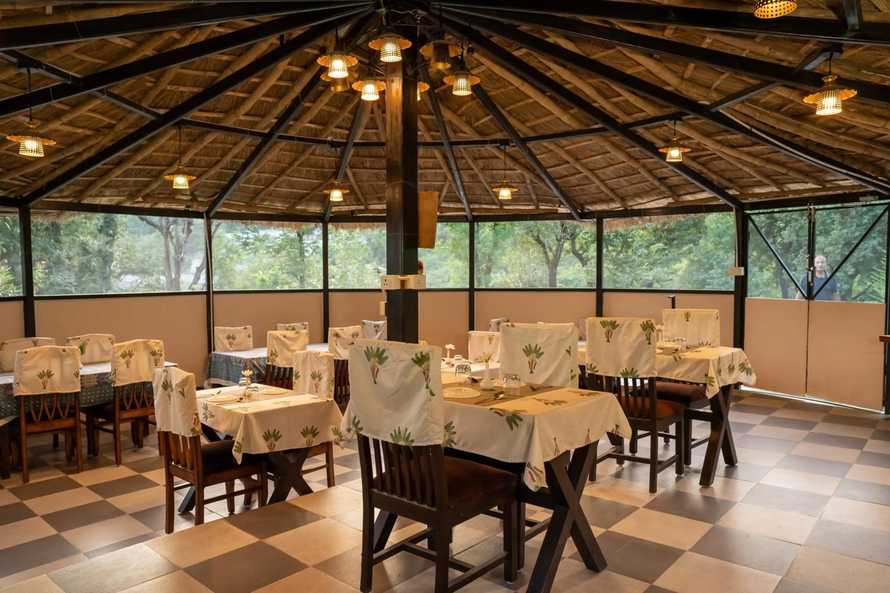 Restaurant/places to eat in Dev Bhoomi Farms & Cottages