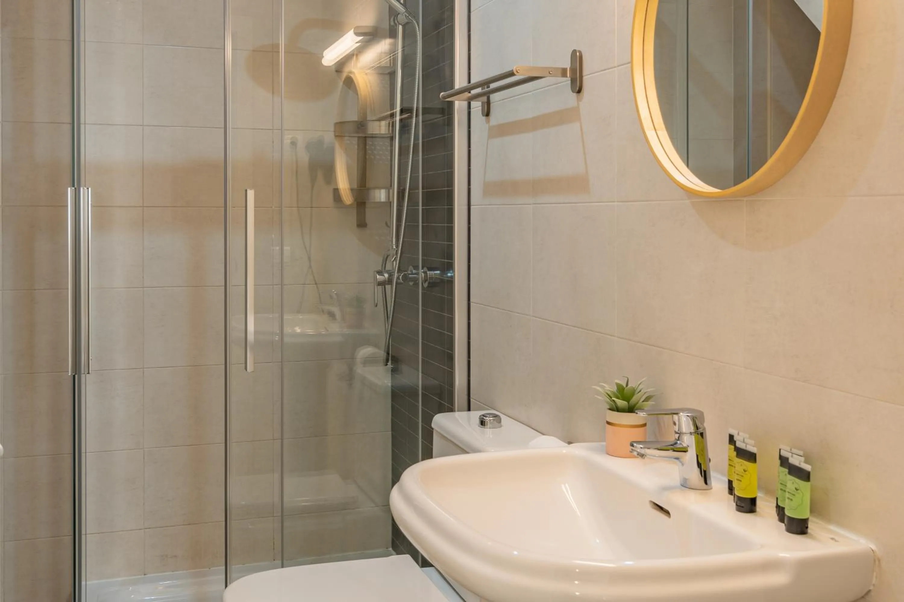 Bathroom in Feelathome Merced Apartments