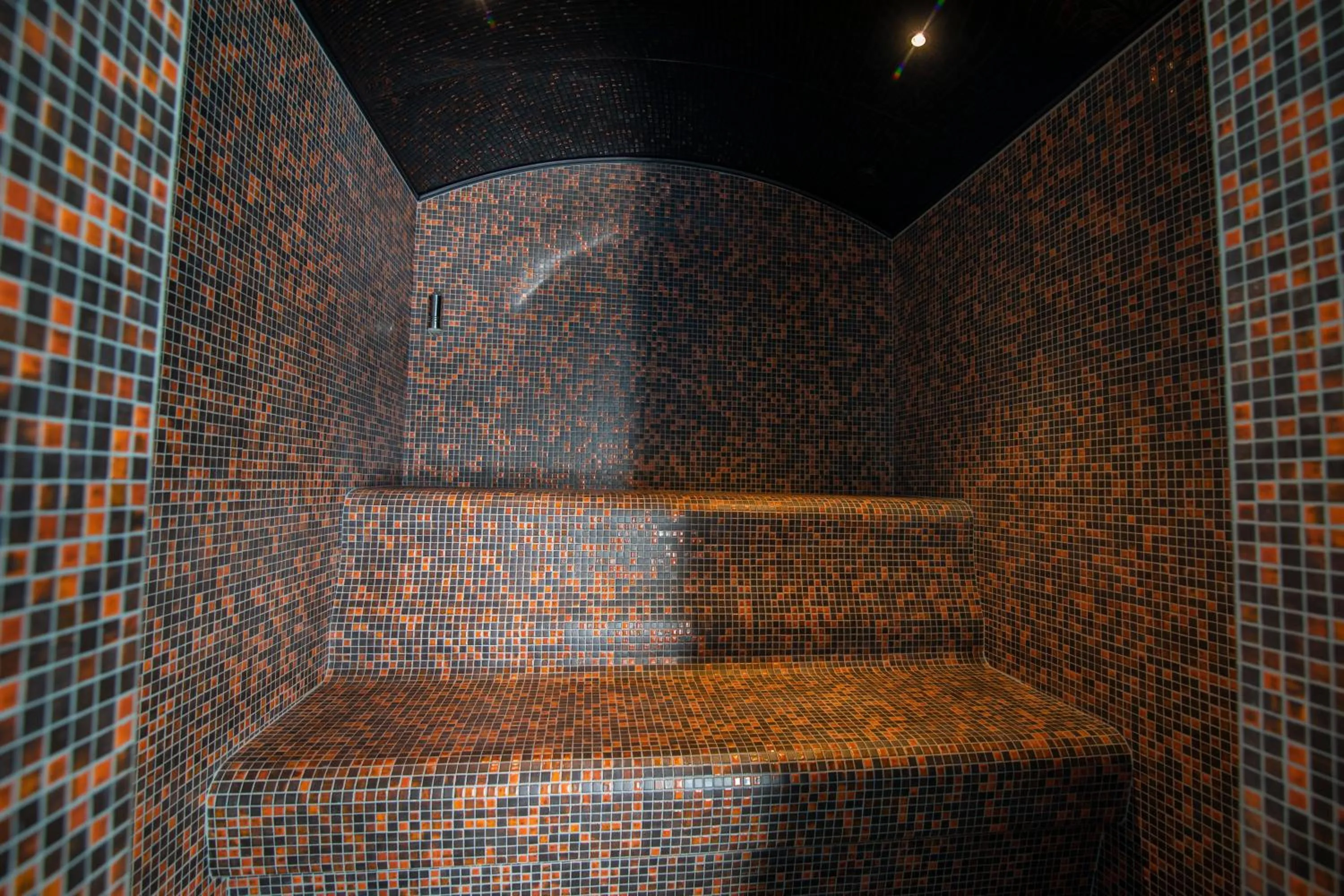 Steam room in The Originals City, Ax Hotel, La Châtaigneraie