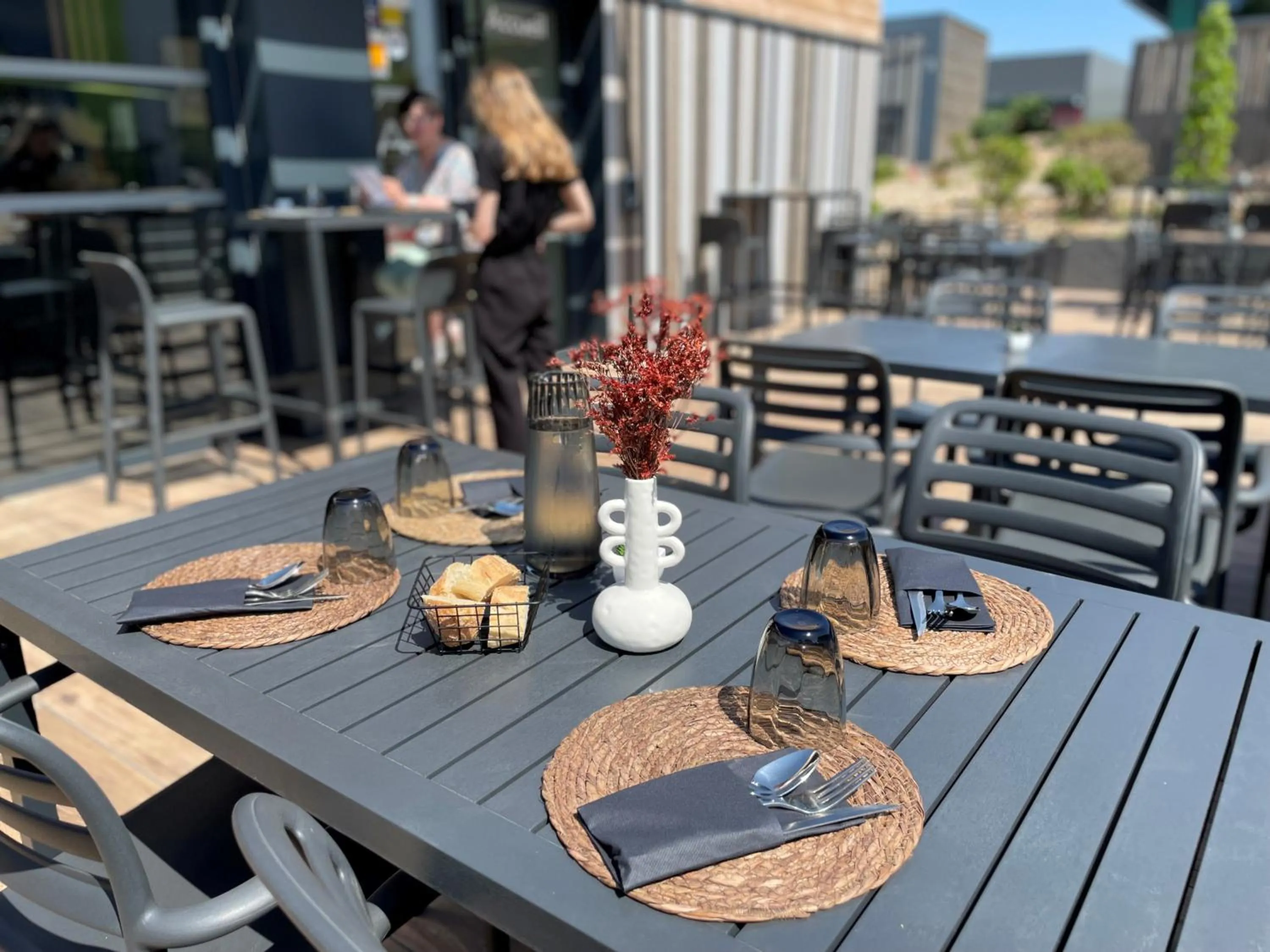 Patio in The Originals City, Ax Hotel, La Châtaigneraie
