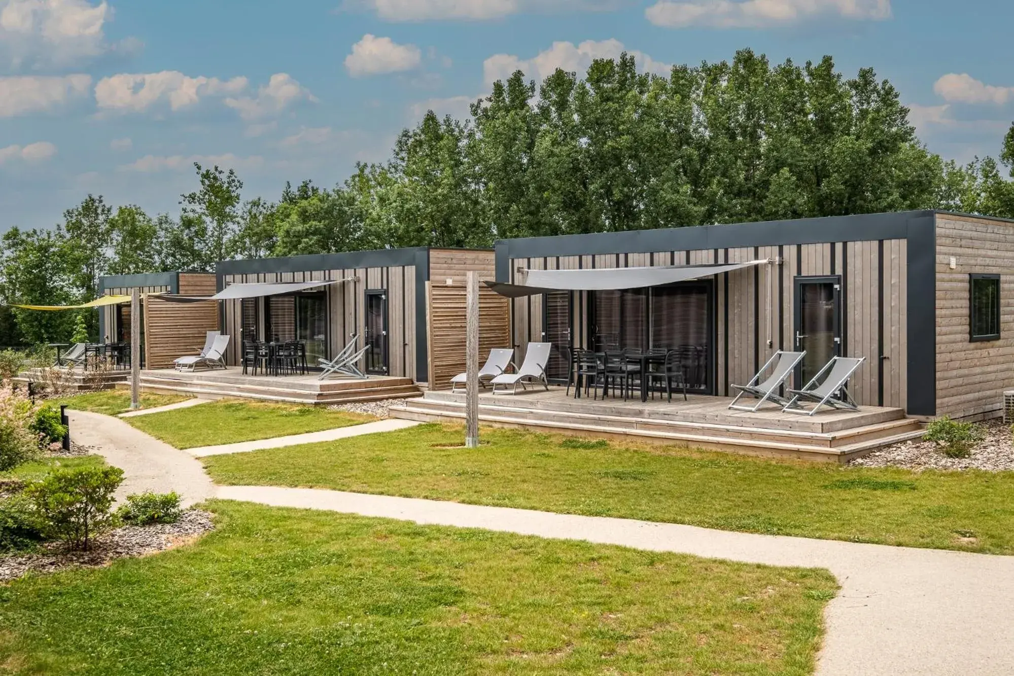 Two-Bedroom Lodge in The Originals City, Ax Hotel, La Châtaigneraie Two-Bedroom Lodge in The Originals City, Ax Hotel, La Châtaigneraie