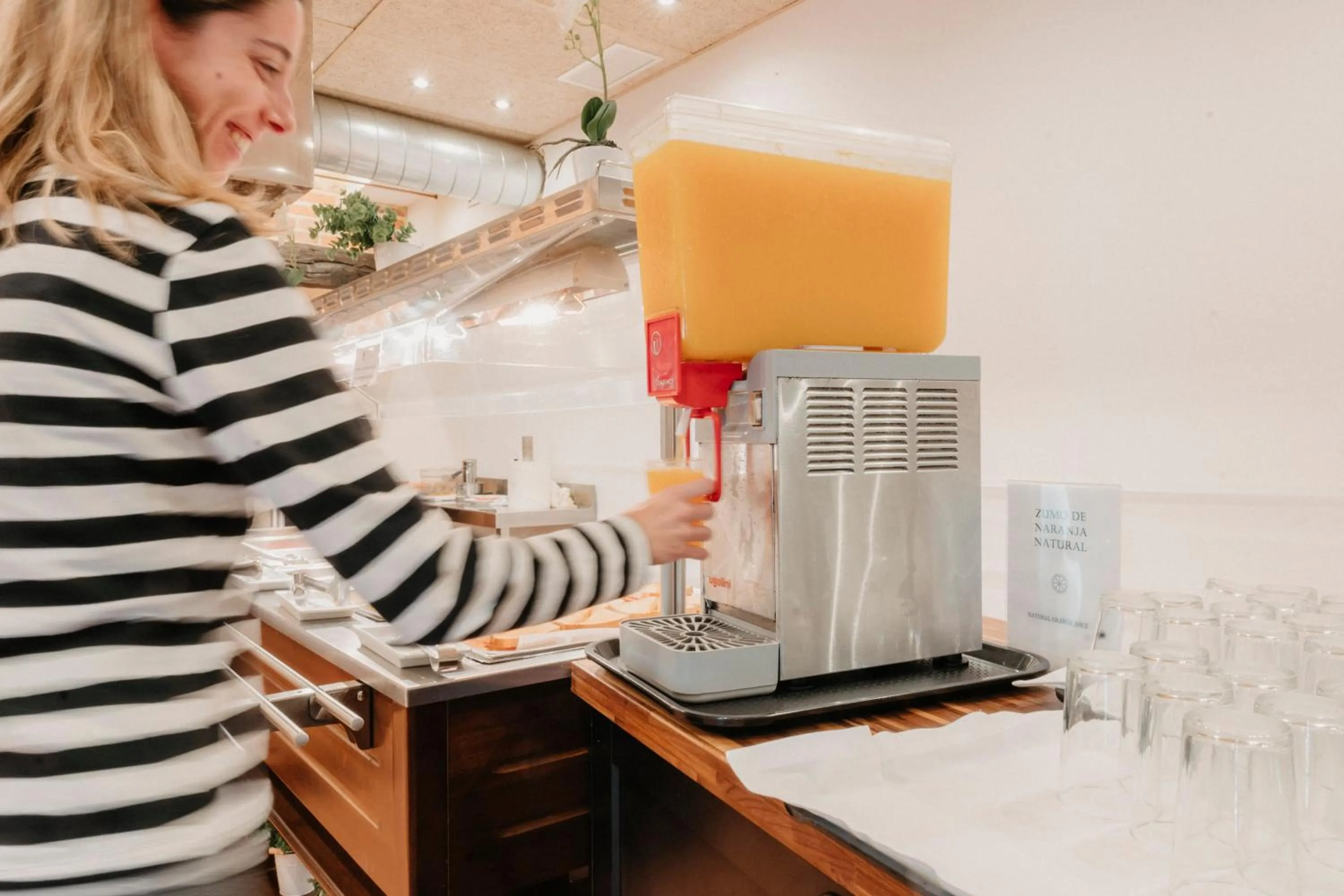 Coffee/tea facilities in Hotel Cerro La Nina