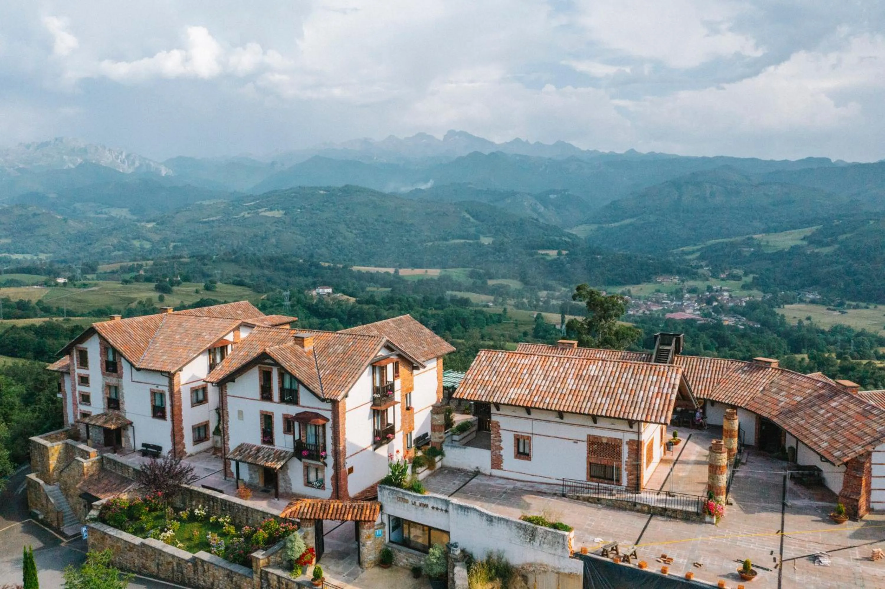 Bird's eye view in Hotel Cerro La Nina