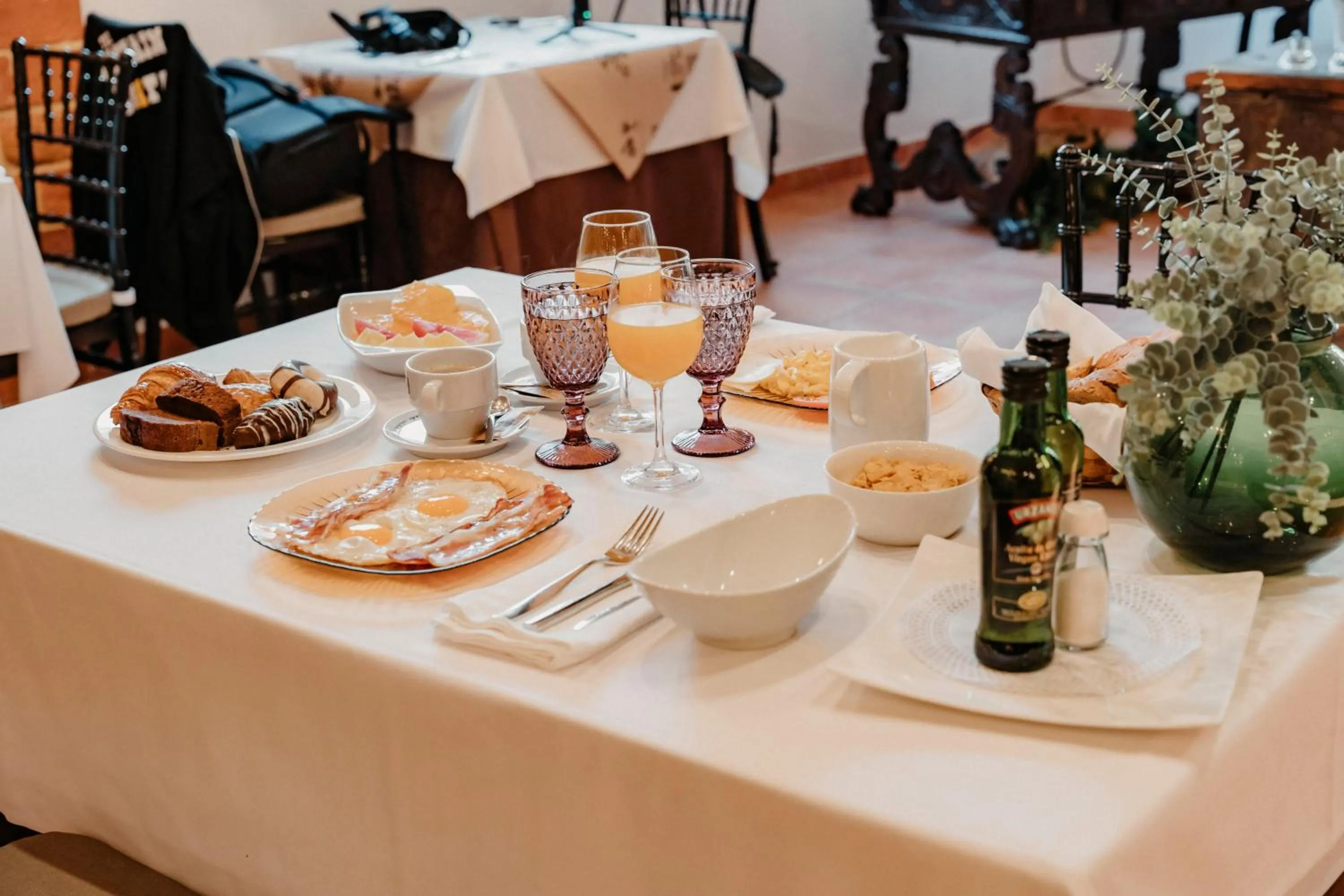 Breakfast in Hotel Cerro La Nina