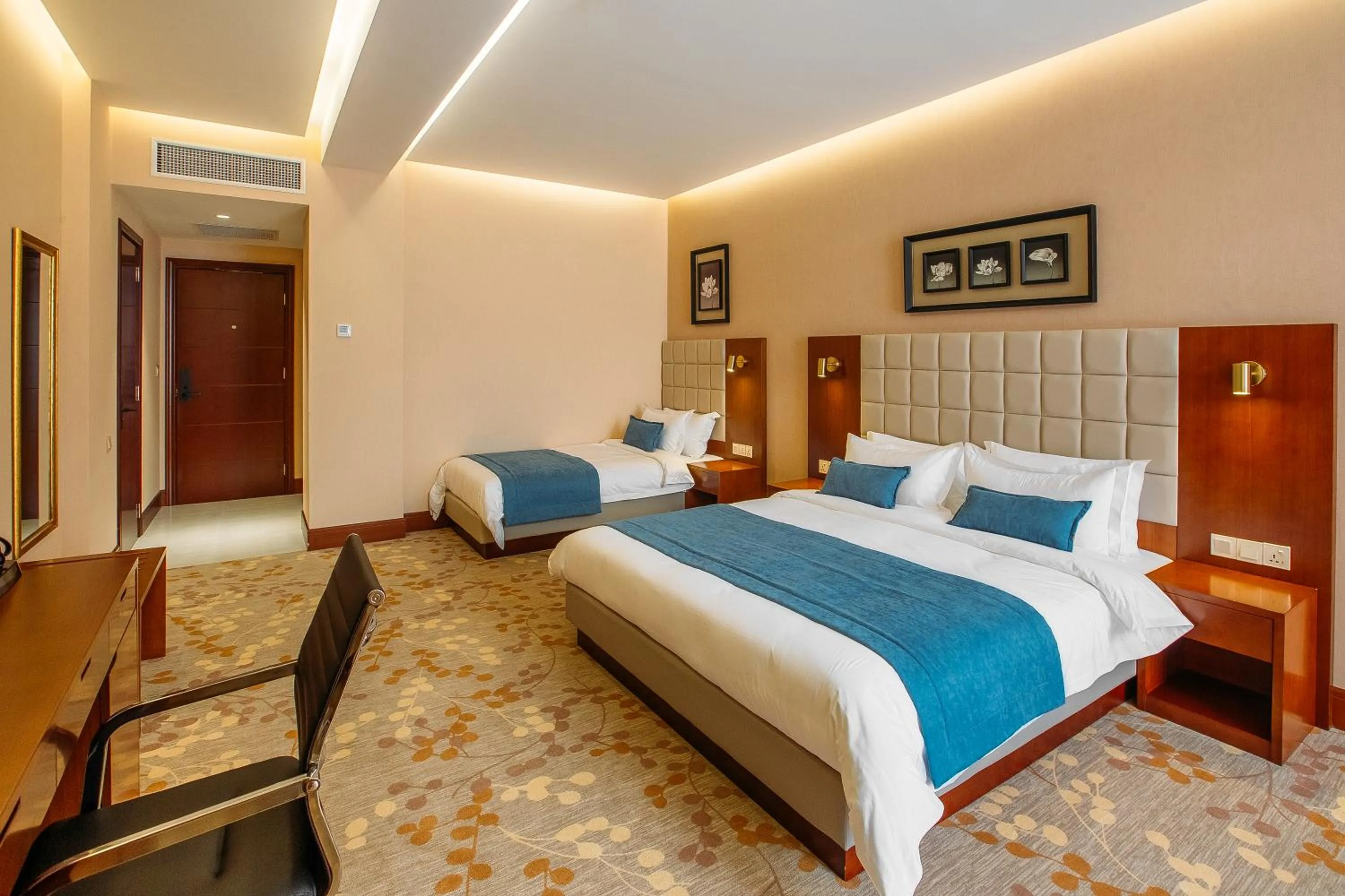 Bed in Horizont Hotel Tbilisi