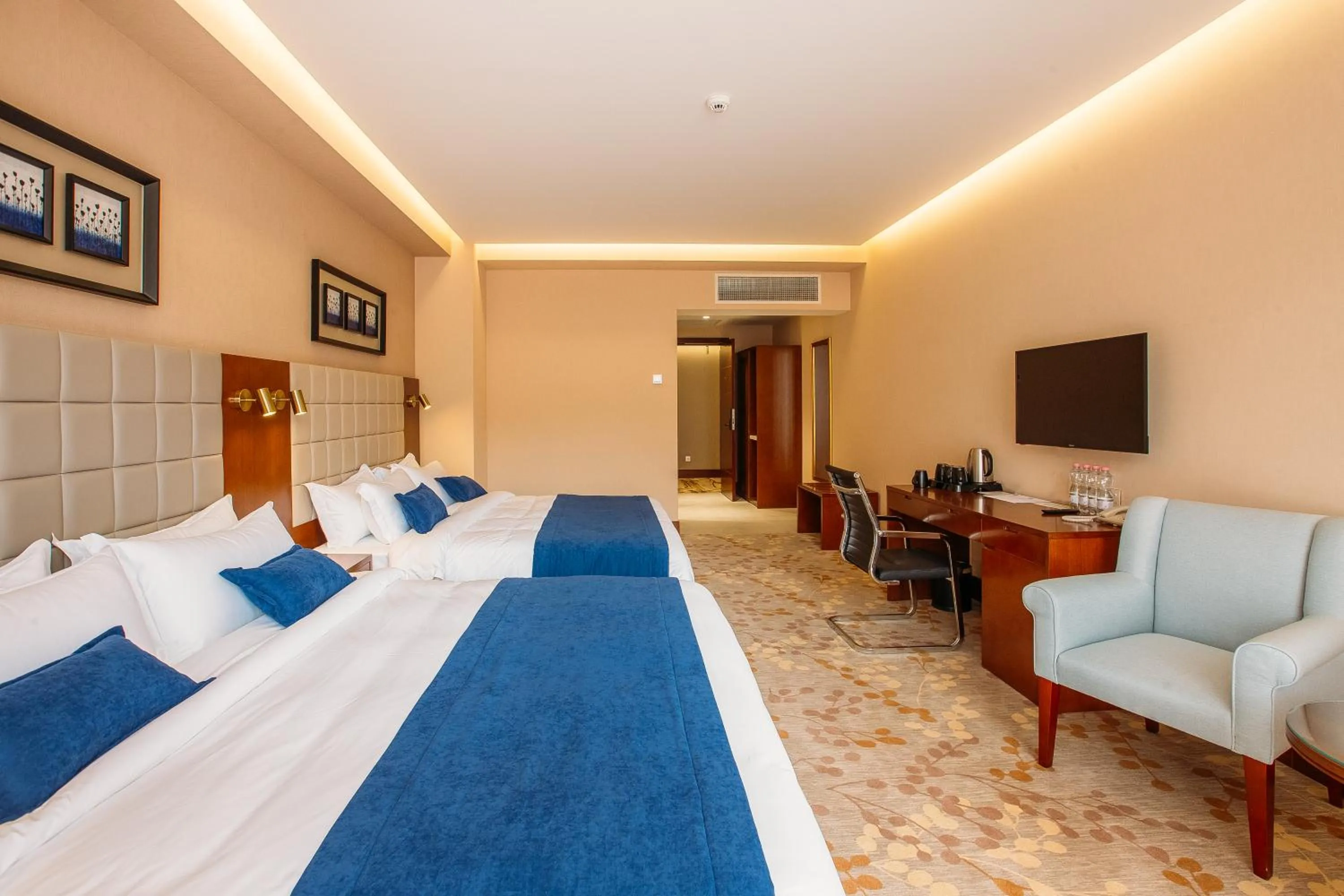 Bed in Horizont Hotel Tbilisi