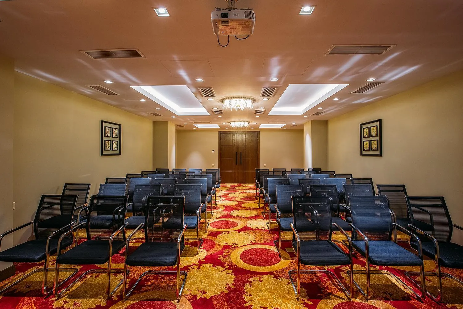 Meeting/conference room in Horizont Hotel Tbilisi