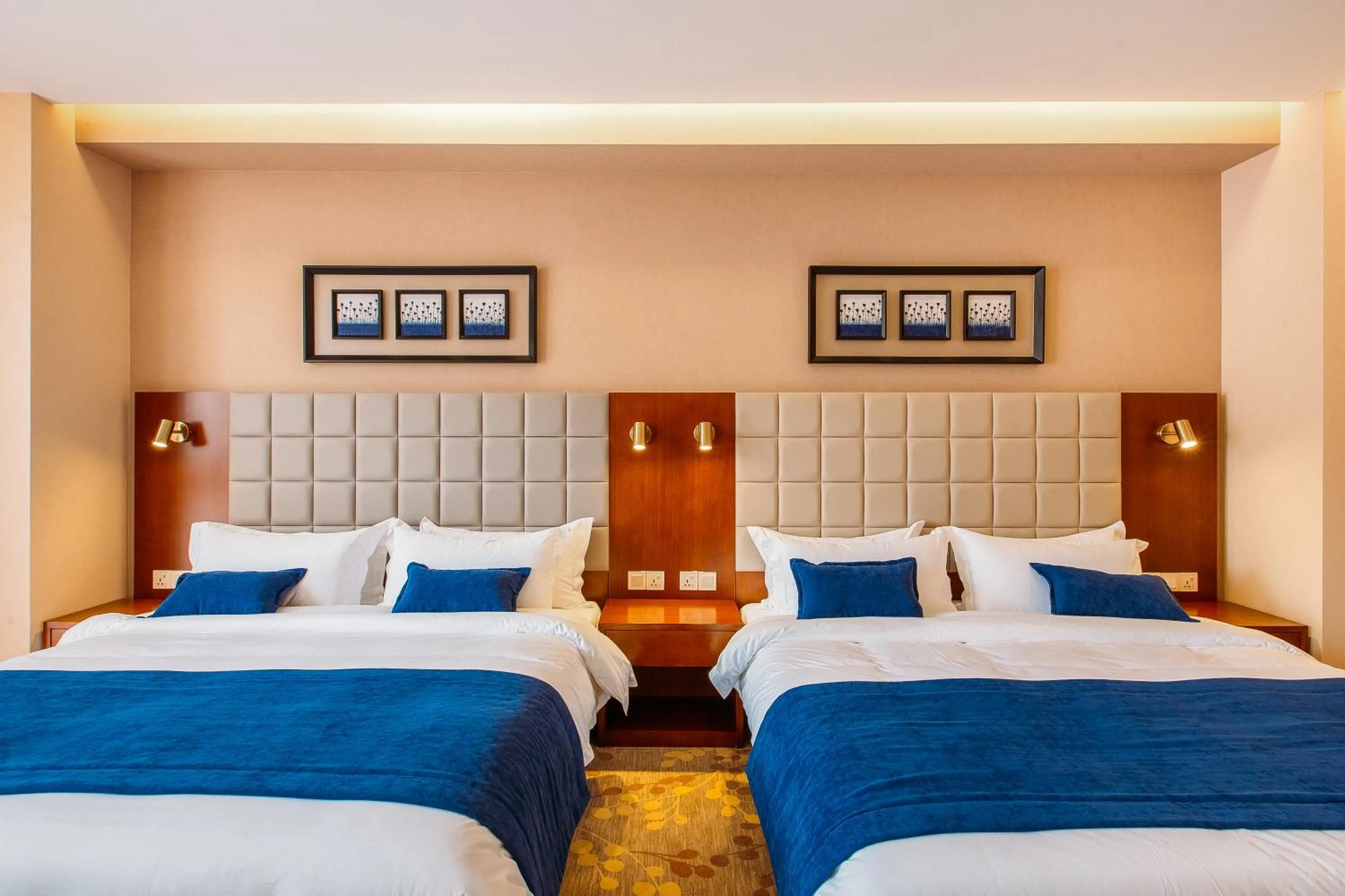 Bed in Horizont Hotel Tbilisi