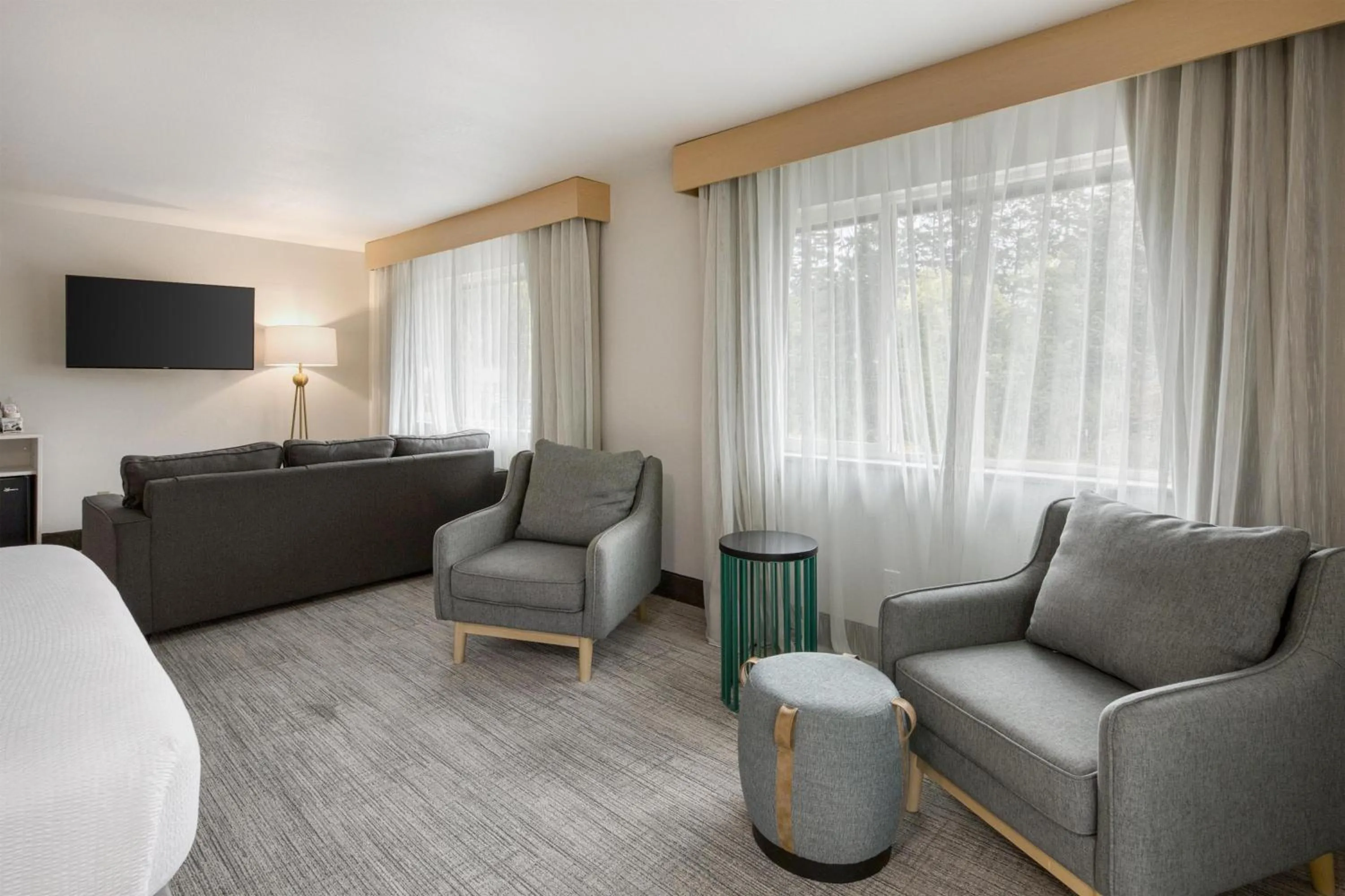 Bedroom in Best Western Portland West Beaverton