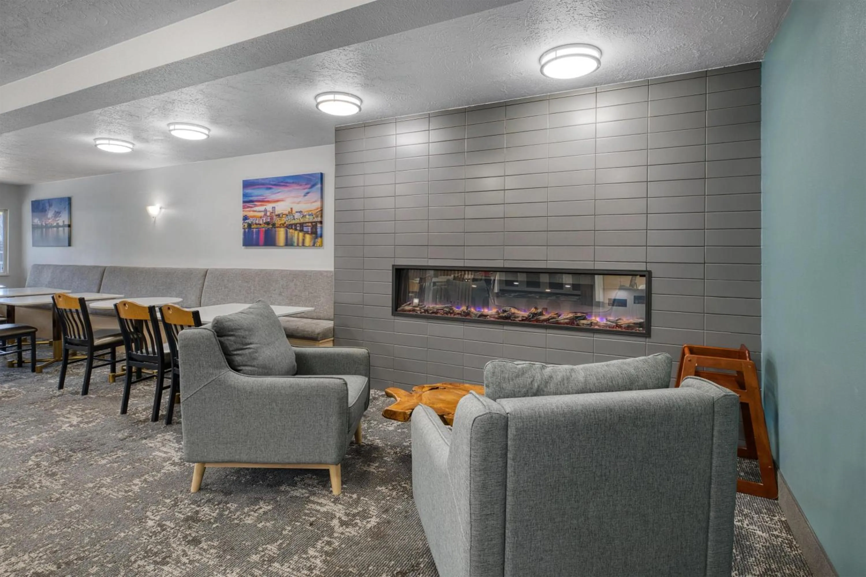 Breakfast in Best Western Portland West Beaverton