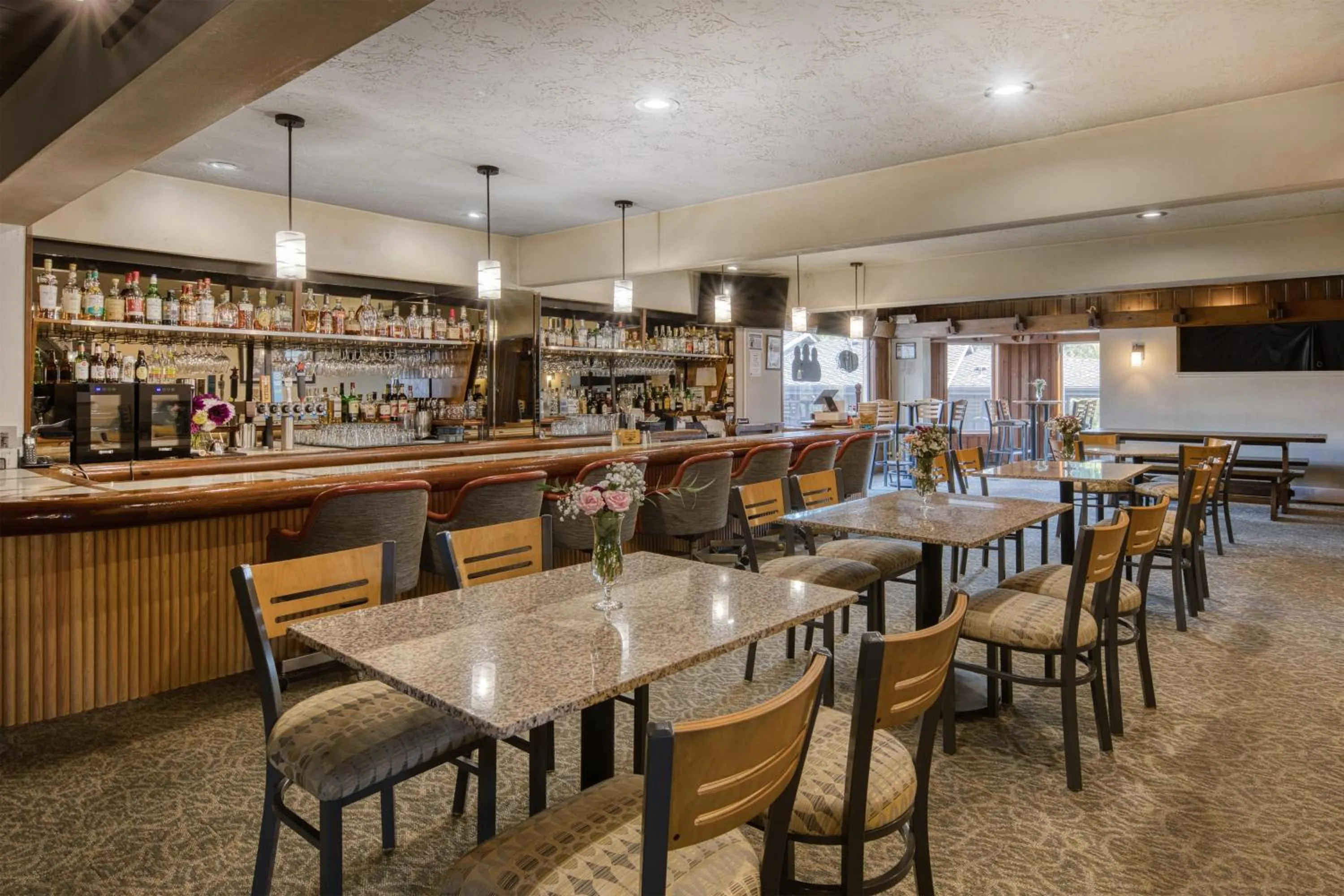 Restaurant/places to eat in Best Western Portland West Beaverton