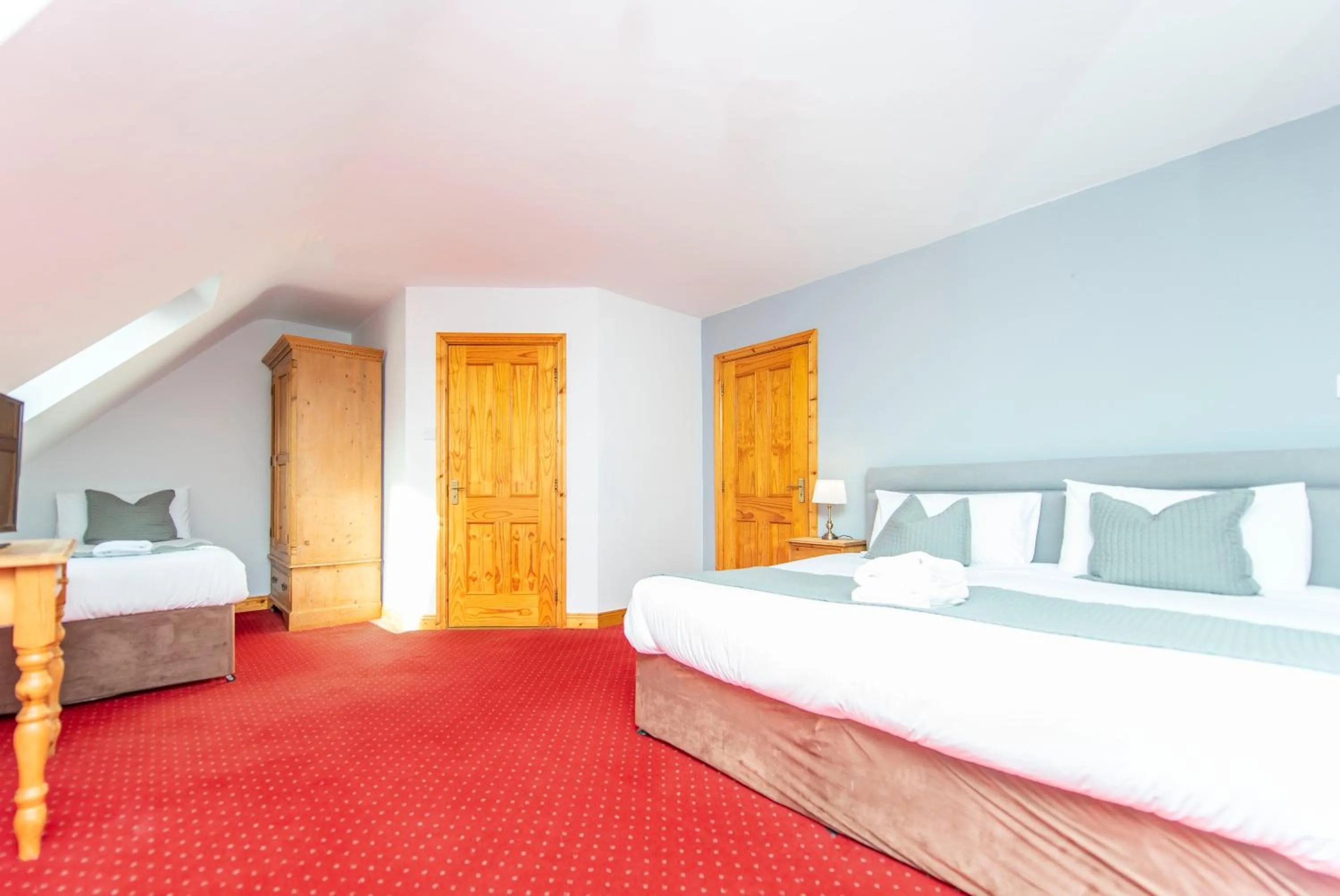 Bed in Dingle Marina Lodge