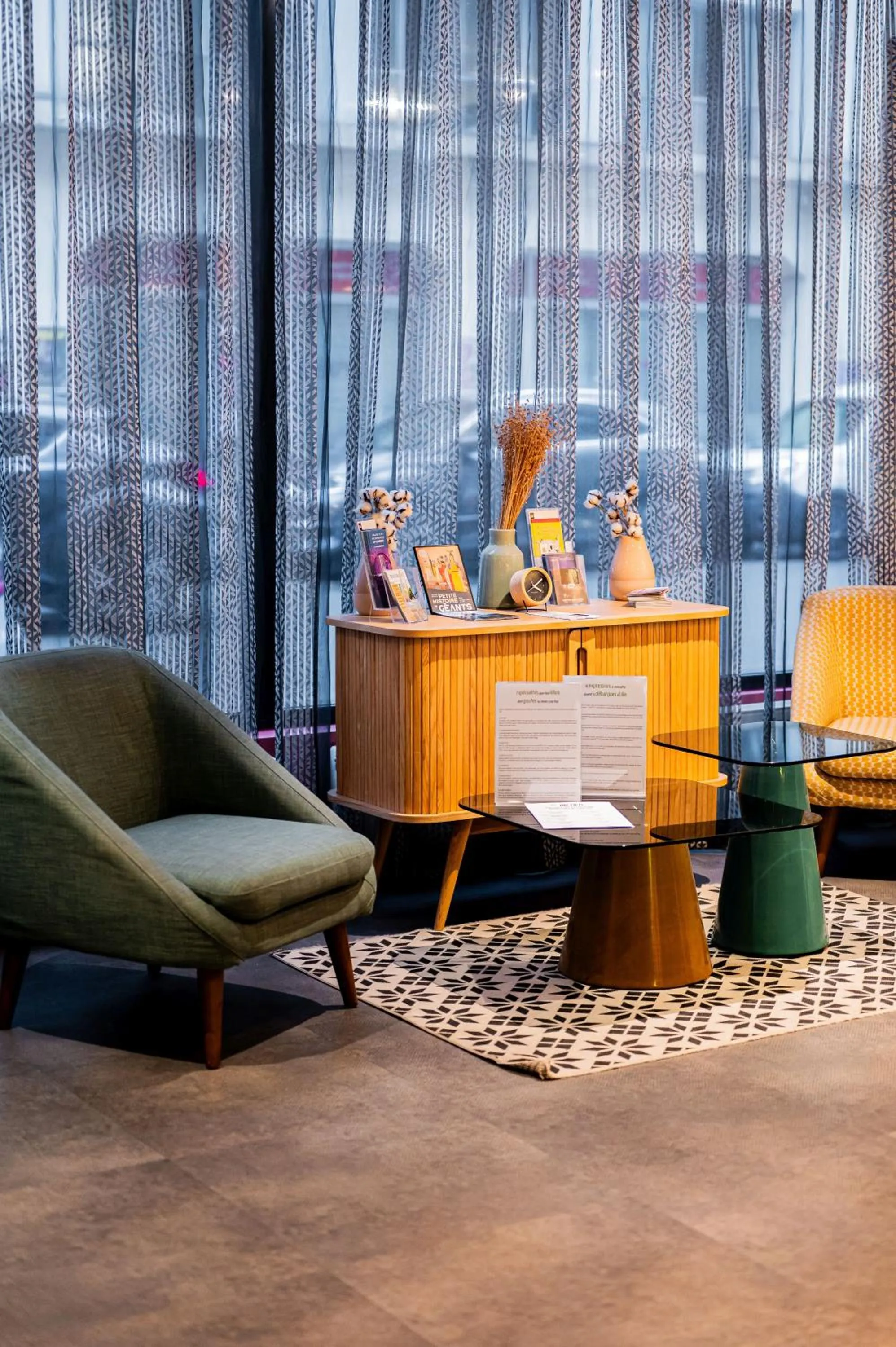 Lobby or reception in ibis Styles Lille Centre Grand Place