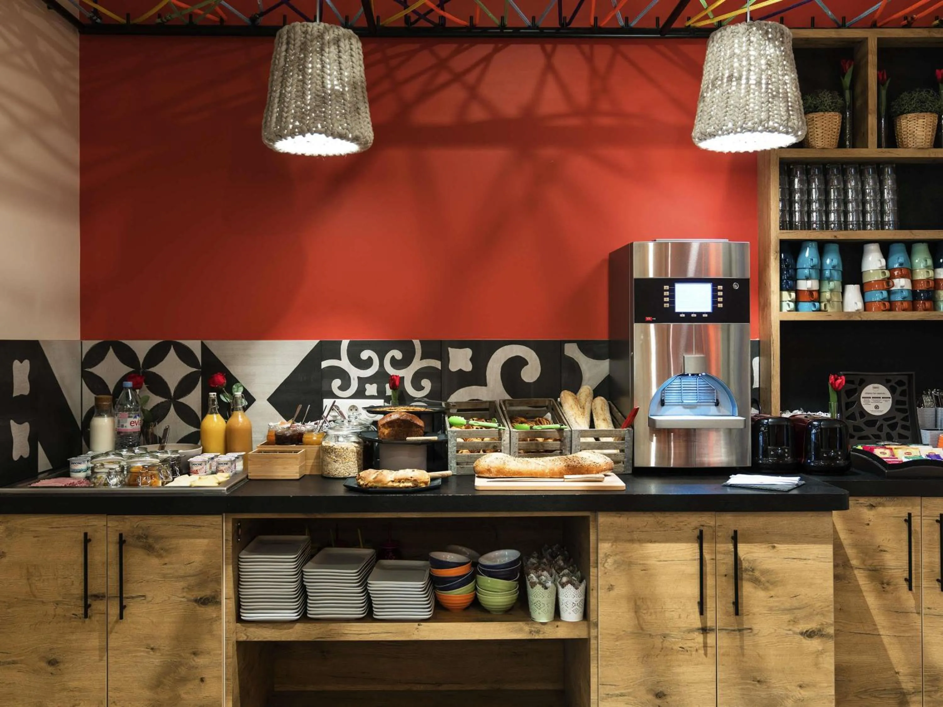 Breakfast in ibis Styles Lille Centre Grand Place