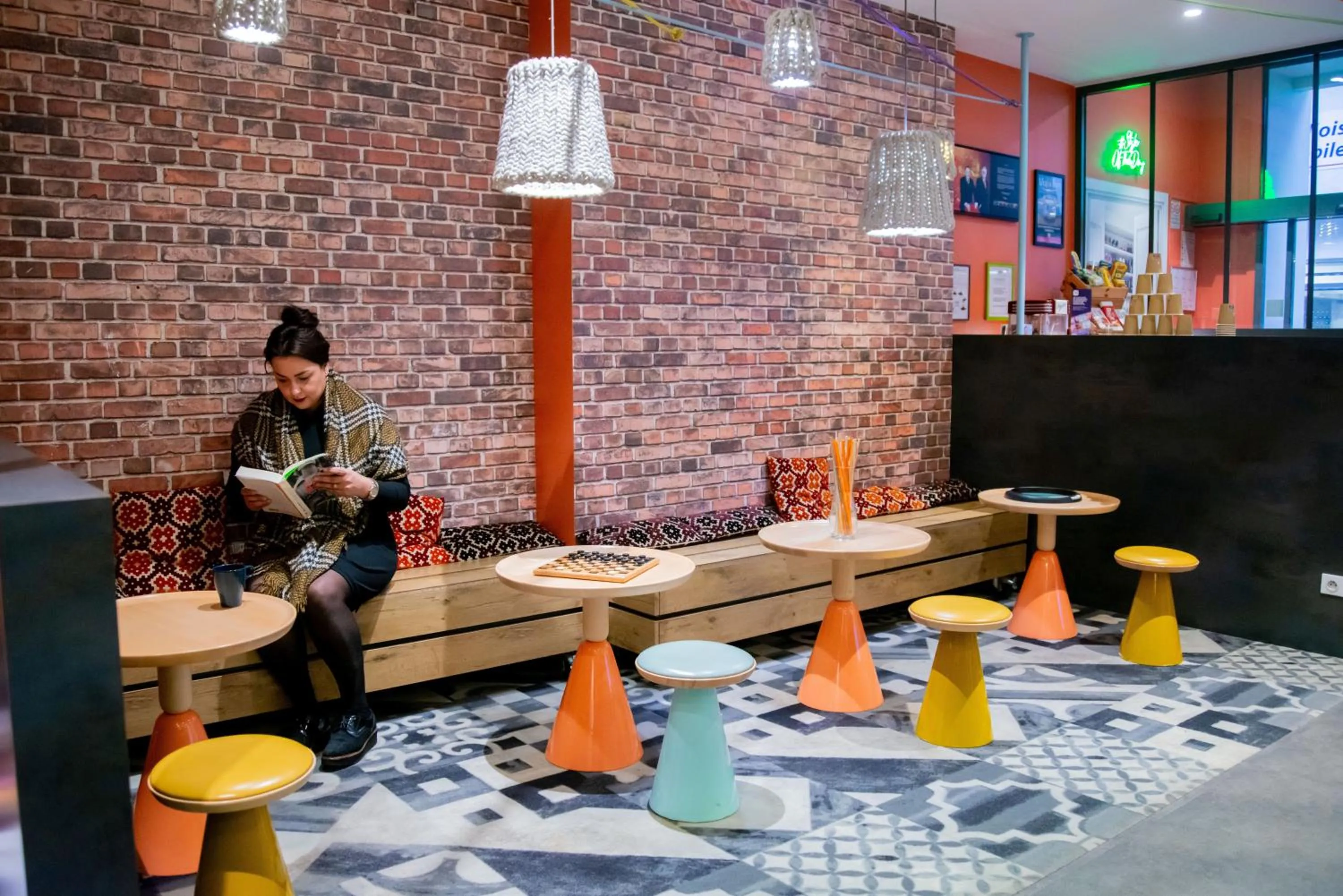 Lobby or reception in ibis Styles Lille Centre Grand Place