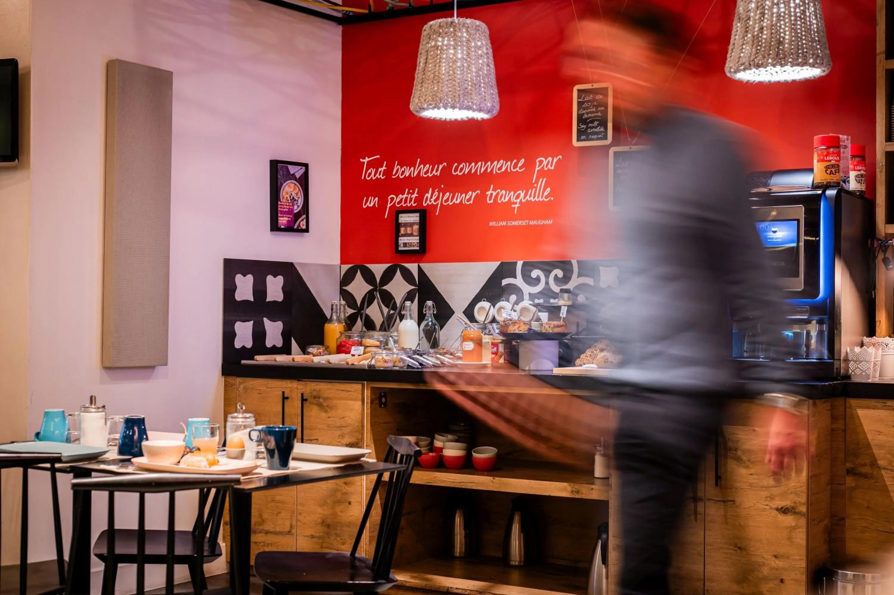 Breakfast in ibis Styles Lille Centre Grand Place