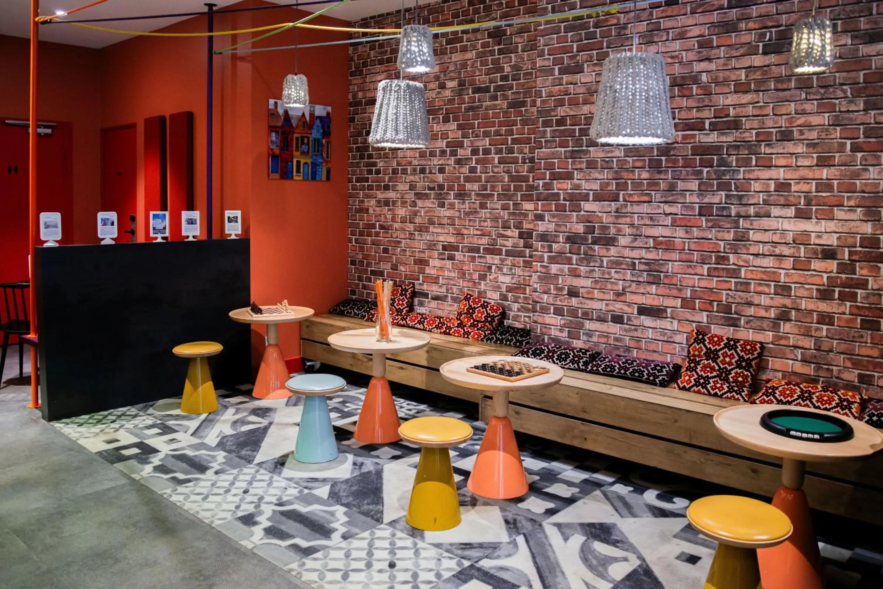 Lobby or reception in ibis Styles Lille Centre Grand Place