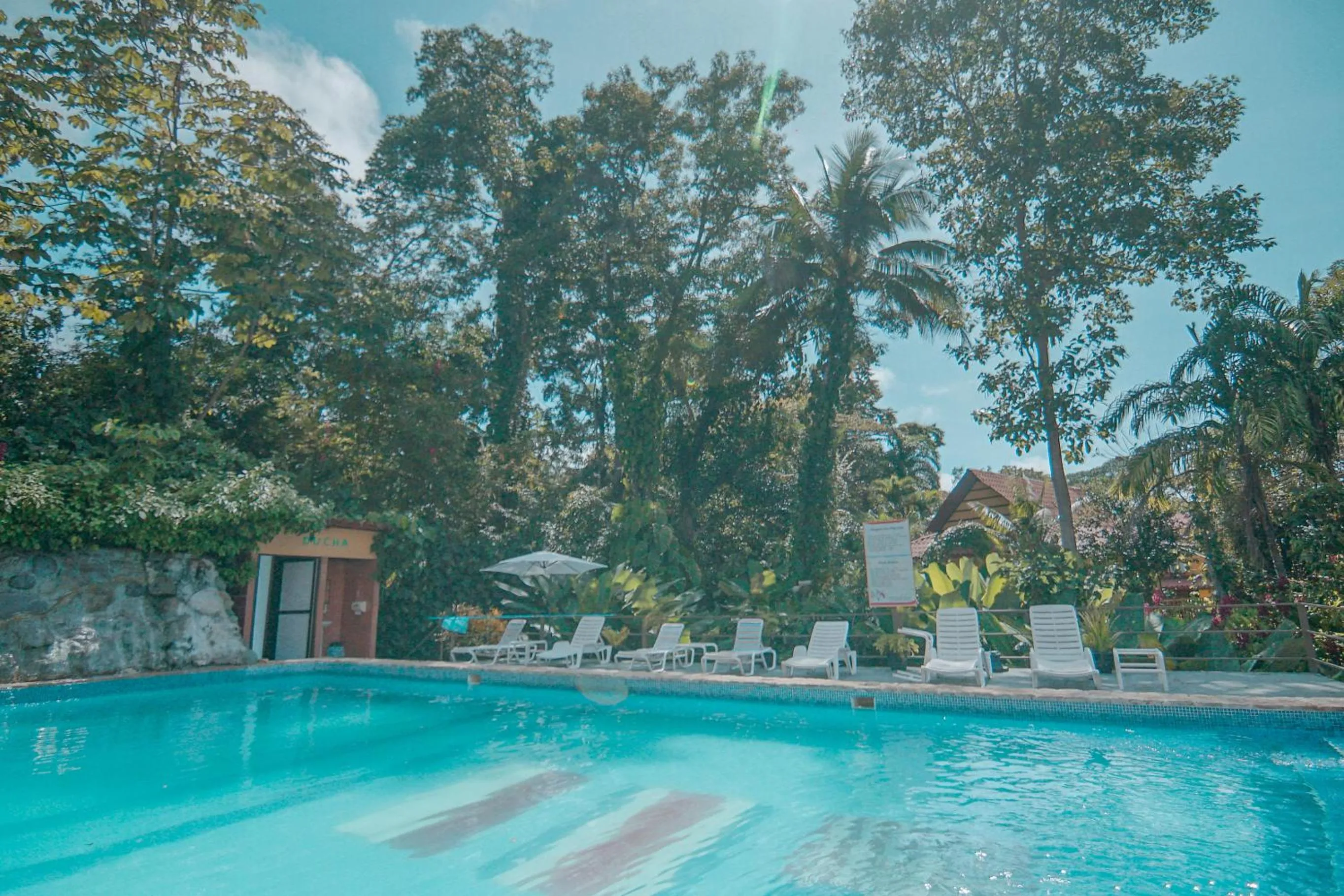 Swimming pool in Hotel Tres Banderas