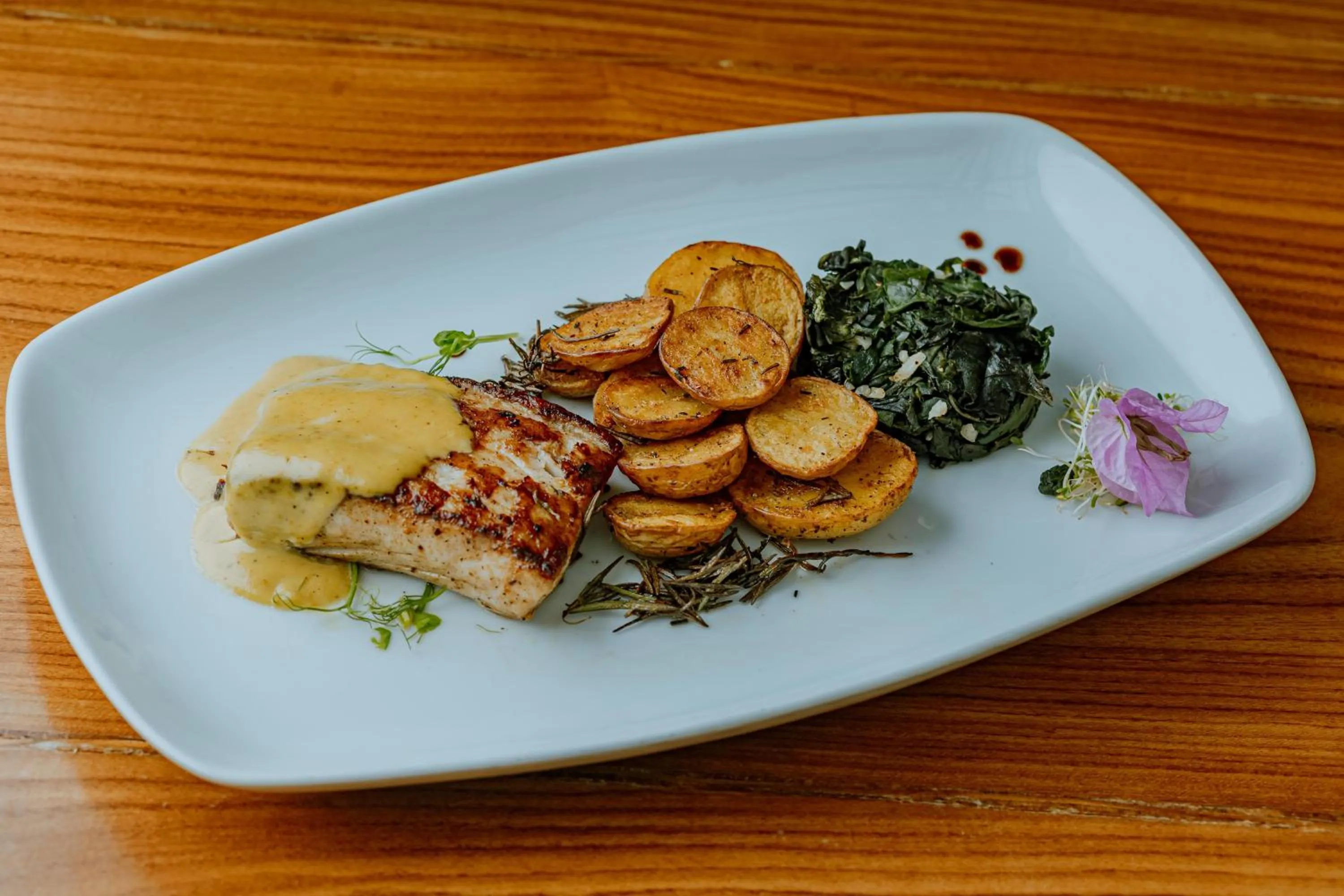 Restaurant/places to eat in Hotel Tres Banderas