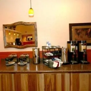Coffee/tea facilities in Trails End Motel Sheridan