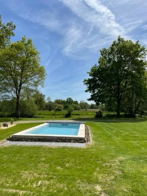 Property building in La Closerie de Sens