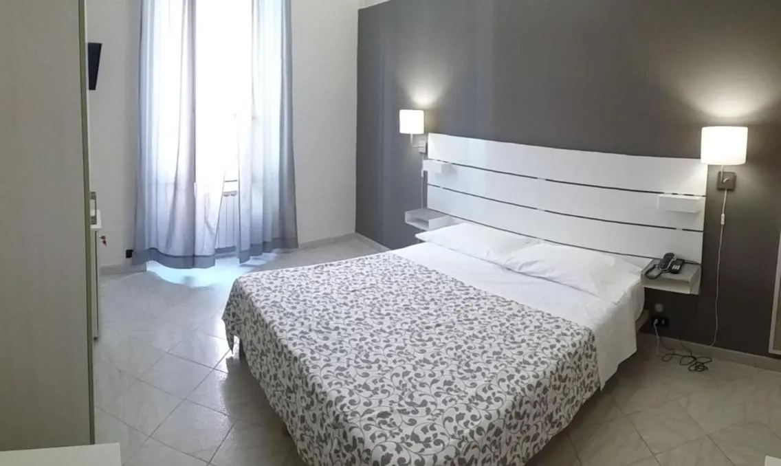 Photo of the whole room in HOTEL MALIBU