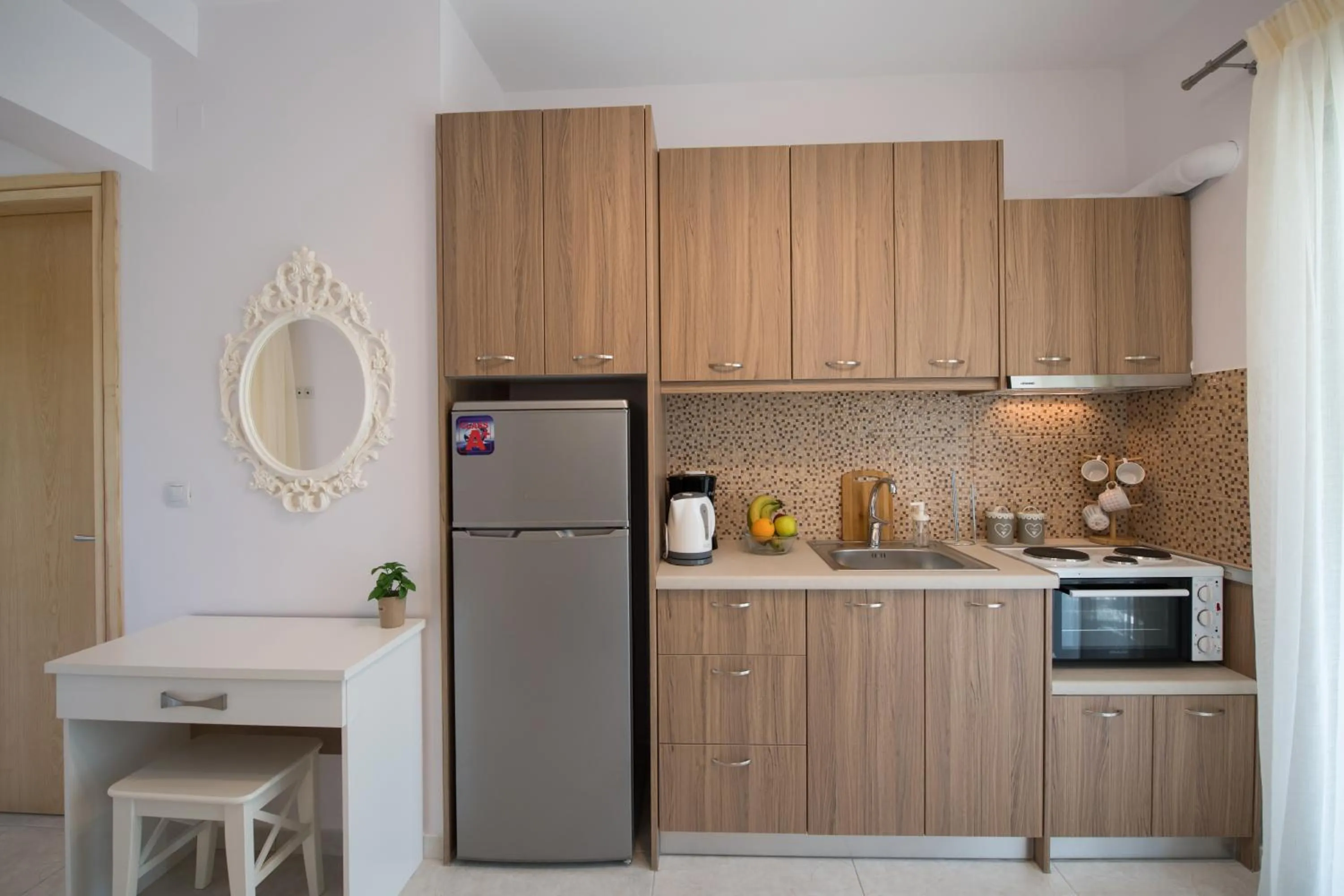 Coffee/tea facilities in Bounatsa Studios & Apartments