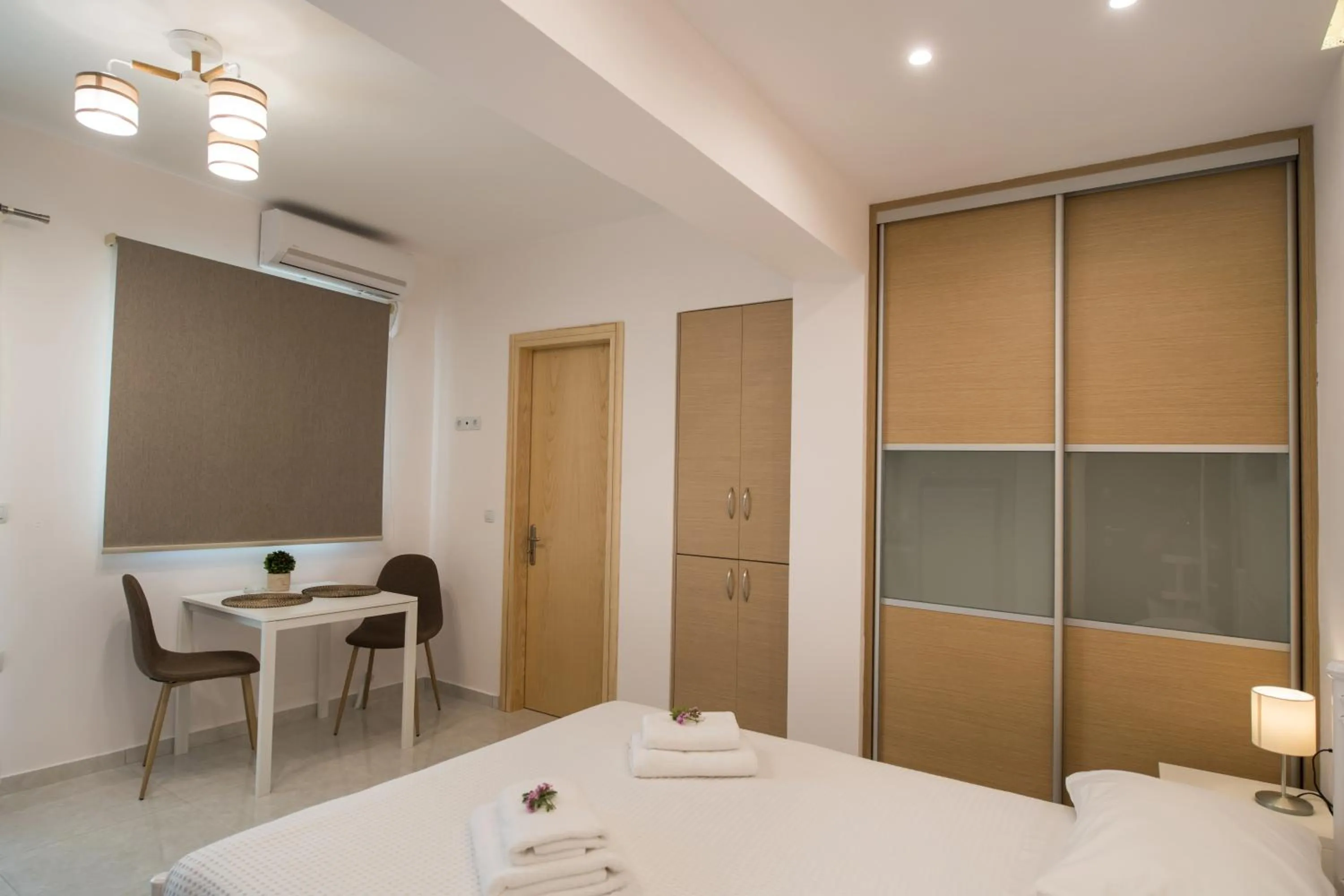 Bed in Bounatsa Studios & Apartments