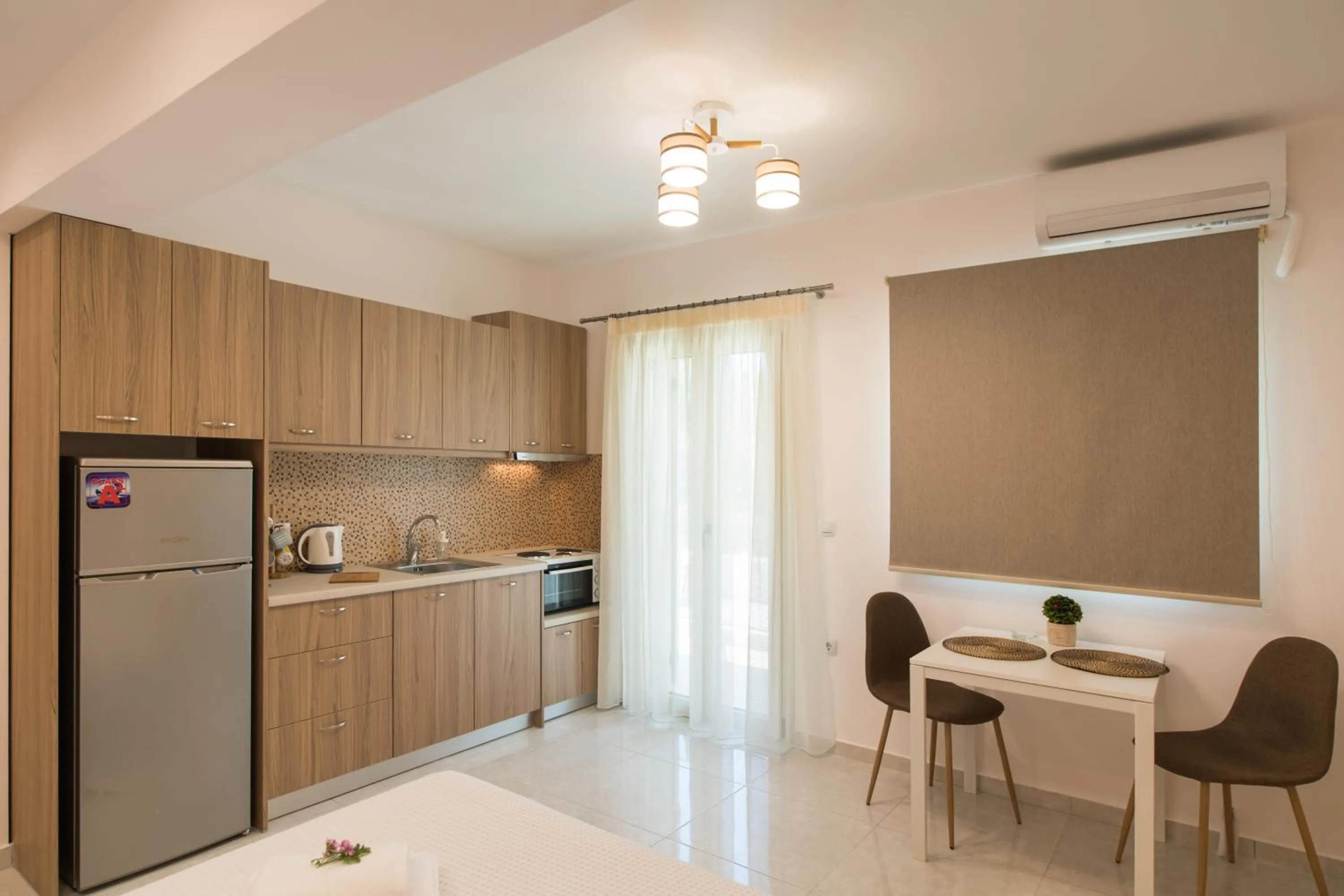 Coffee/tea facilities in Bounatsa Studios & Apartments