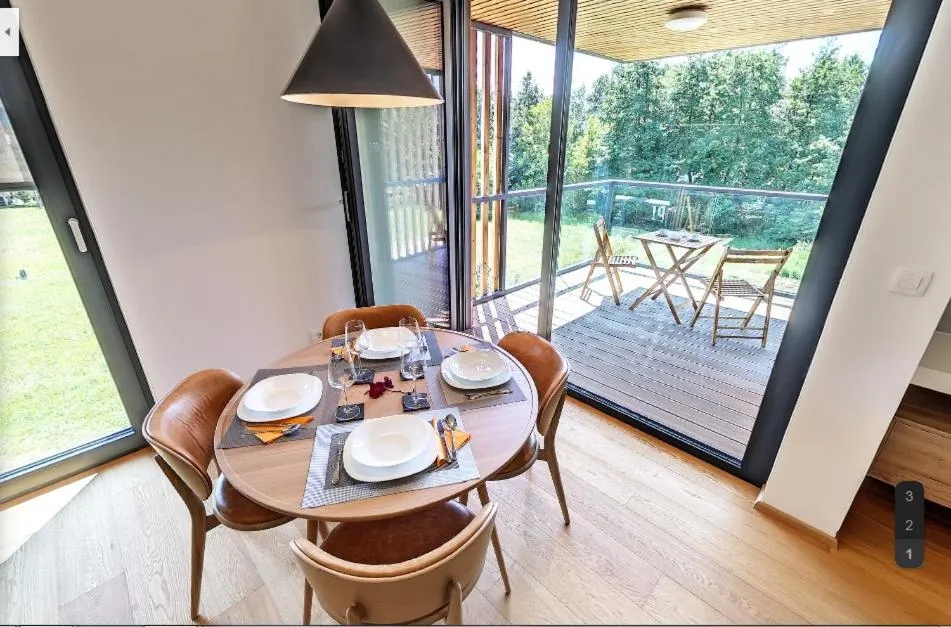 Dining area in Regentova Suites Ljubljana