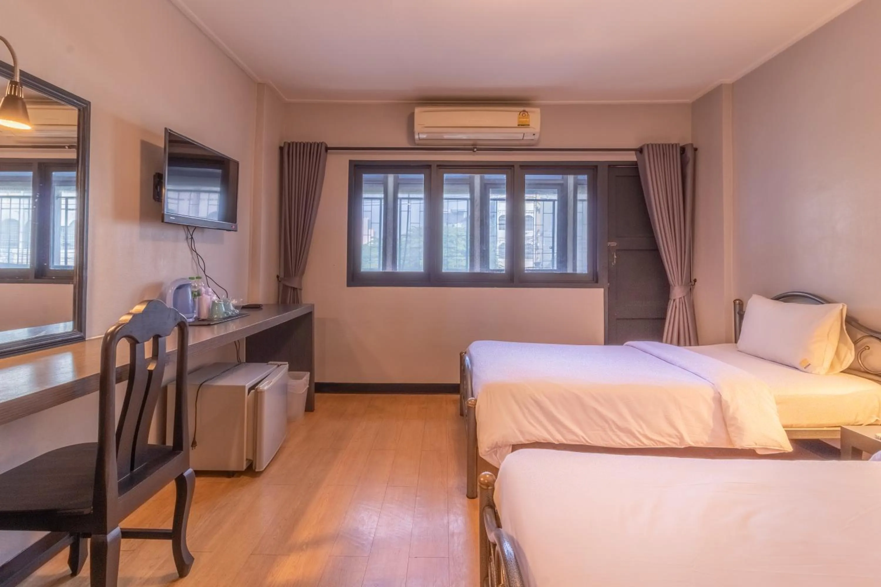 Photo of the whole room in Intown Residence