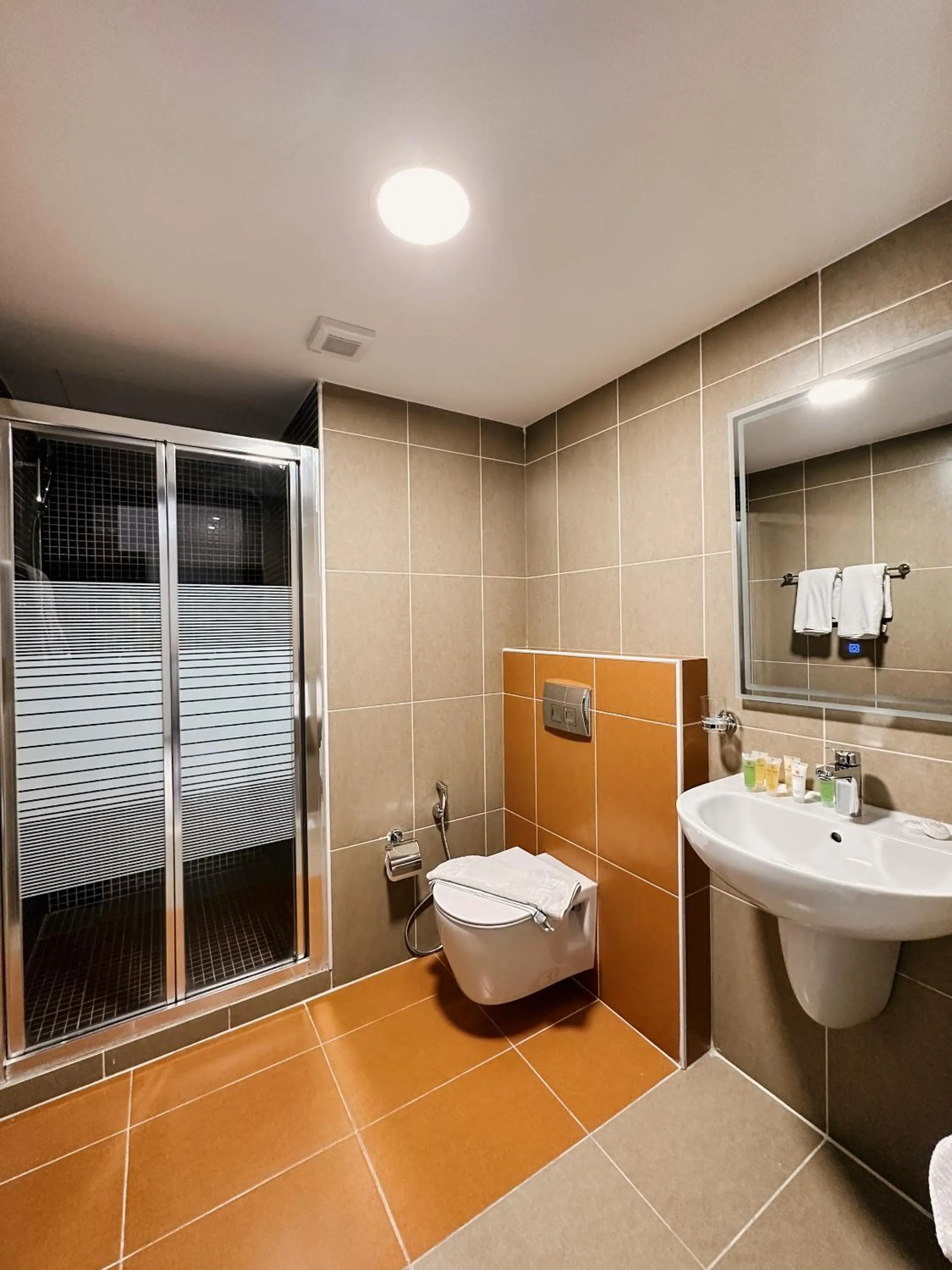 Bathroom in Celino Hotel