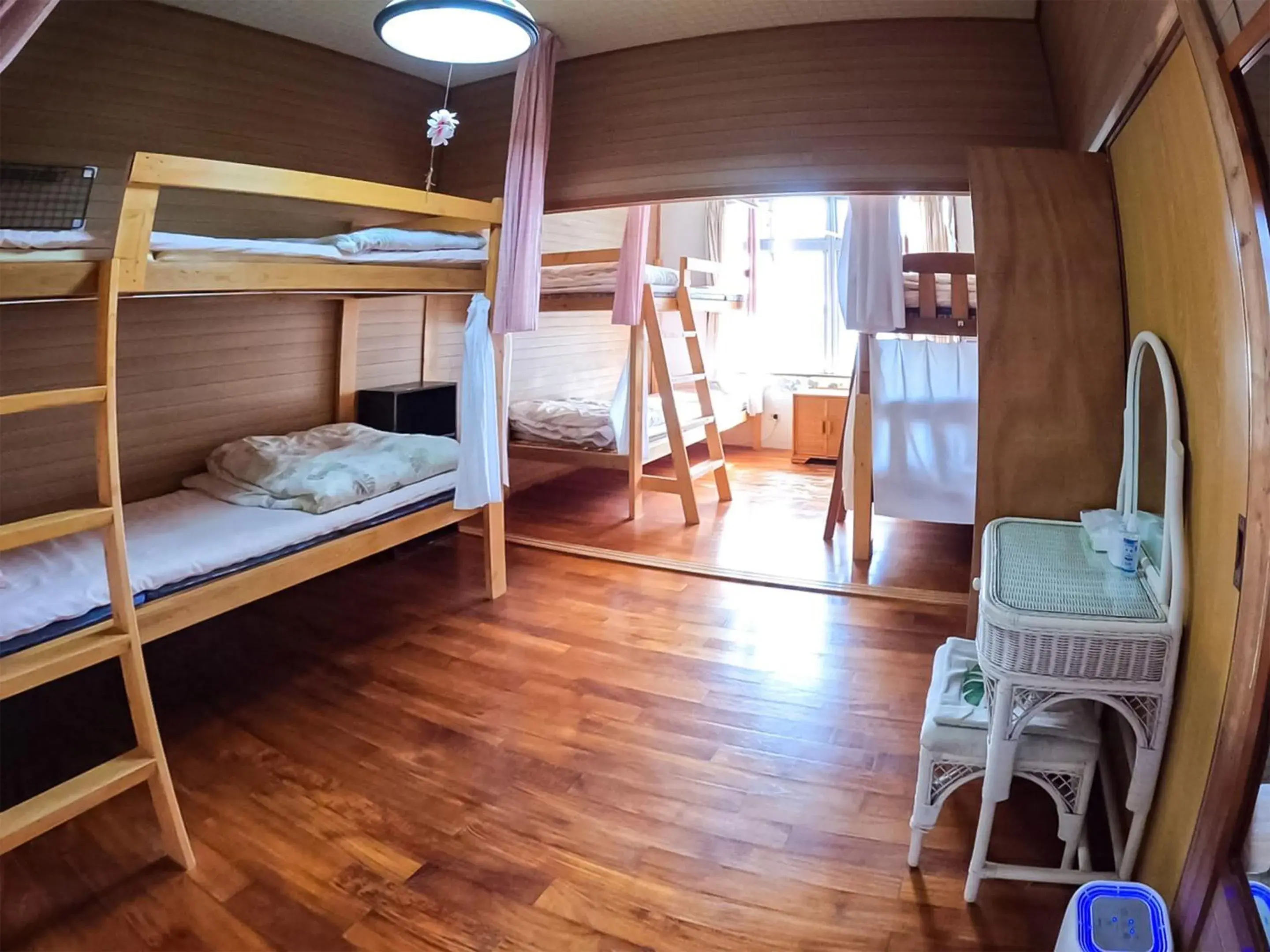 Bed in 6-Bed Male Dormitory Room in Emix Ishigaki Bed in 6-Bed Male Dormitory Room in Emix Ishigaki