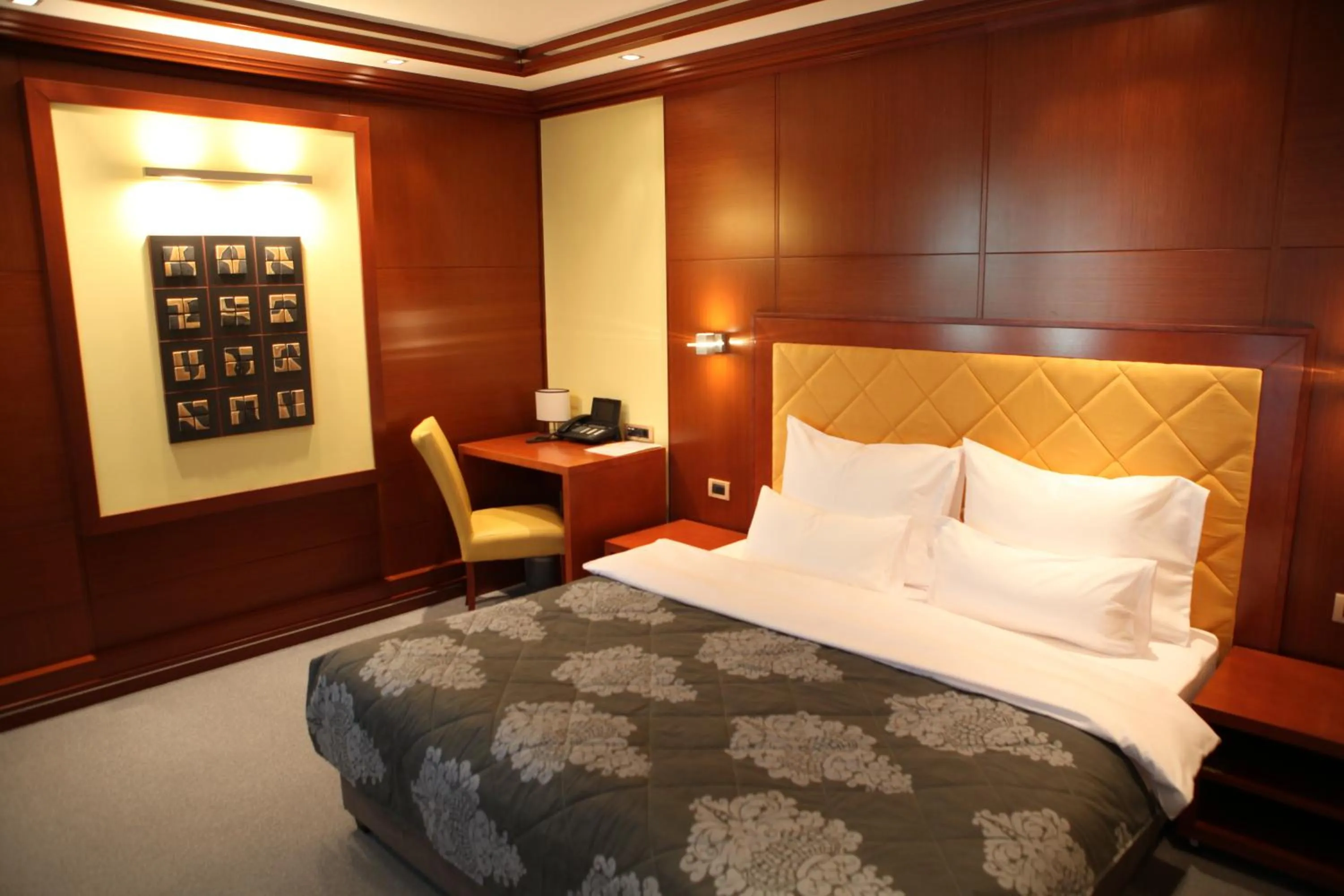 Bed in Garni Hotel Aleksandar