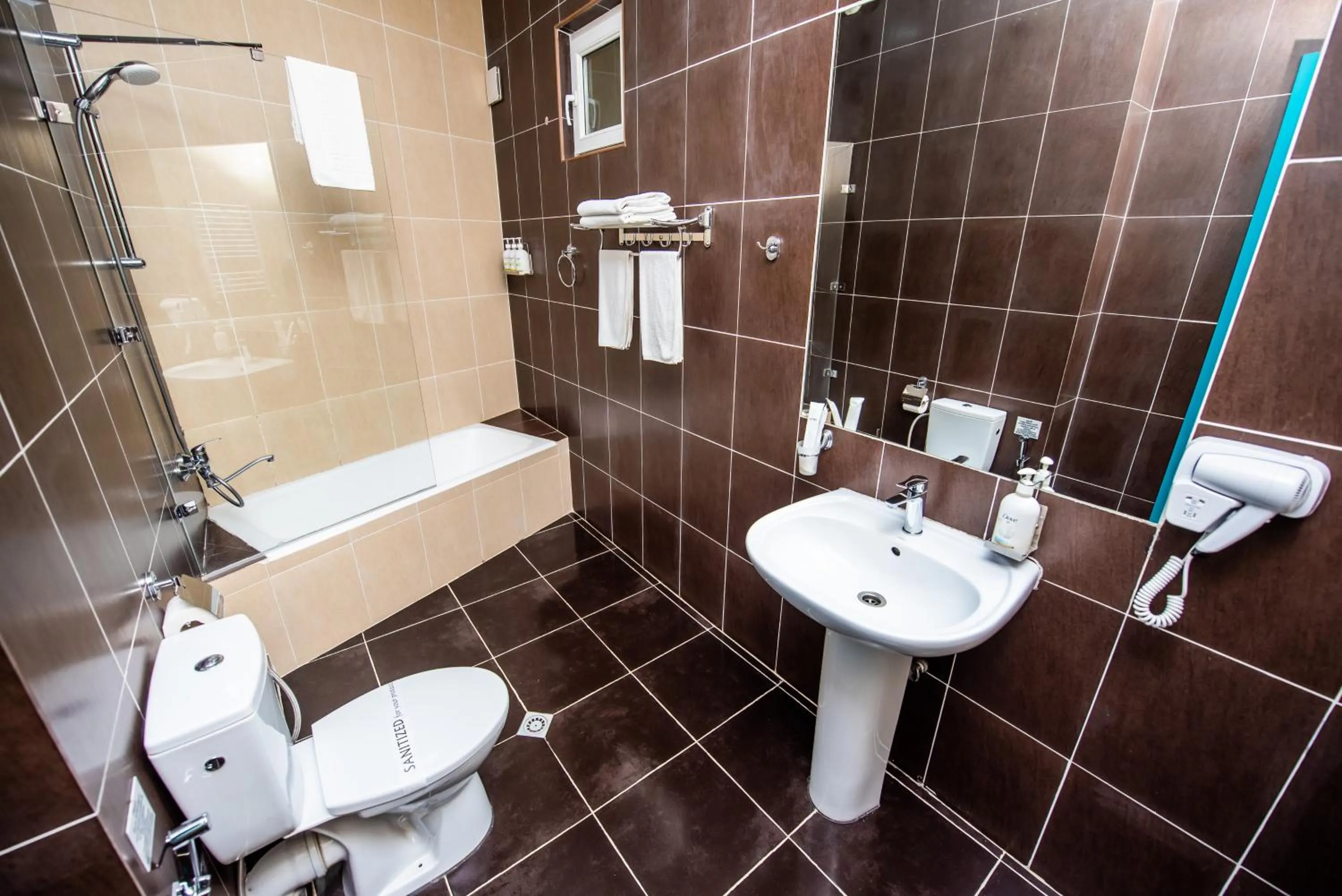 Shower in City Inn - Boutique Hotel Tbilisi