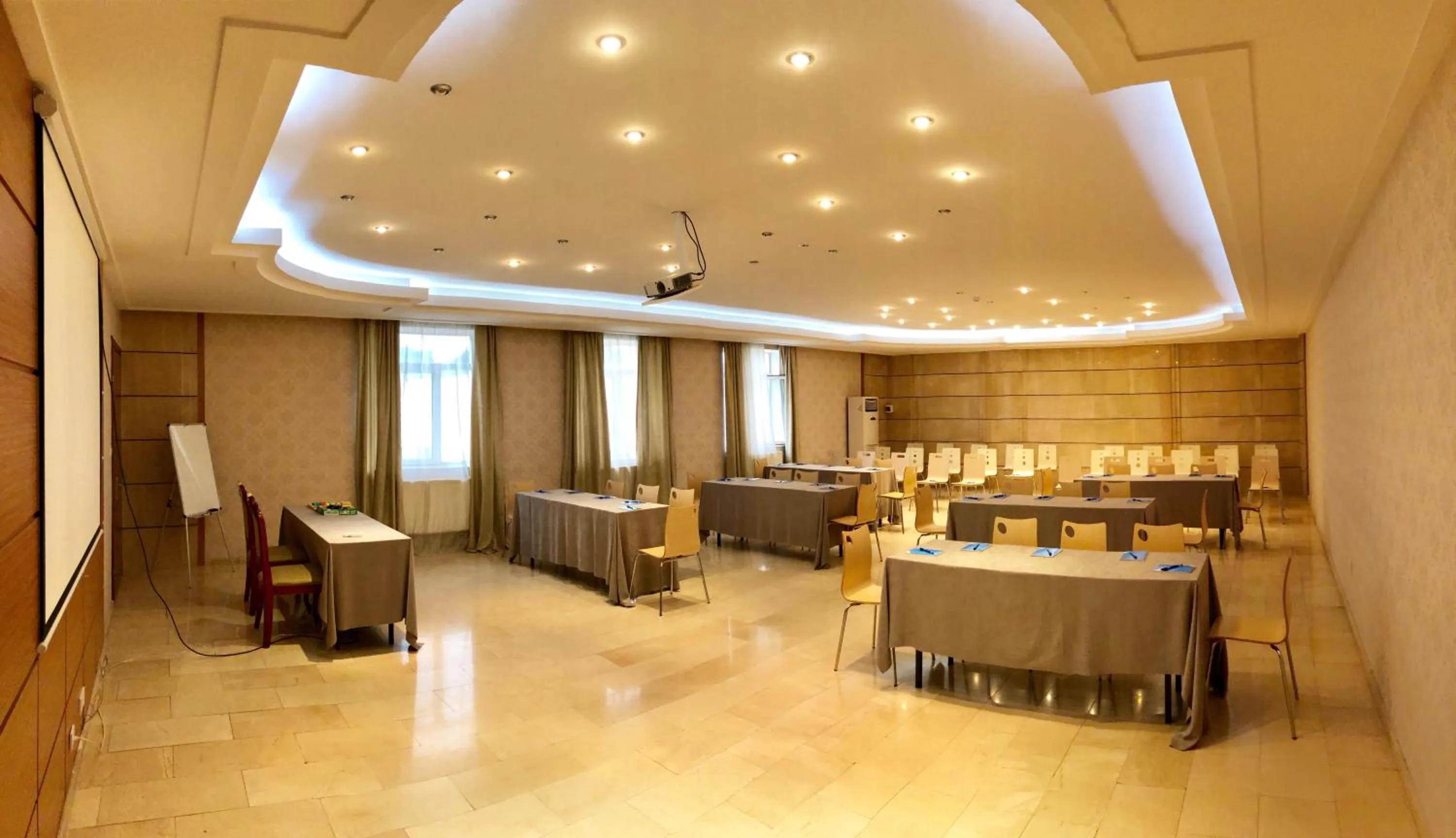Meeting/conference room in Dormitory Hualing Tbilisi