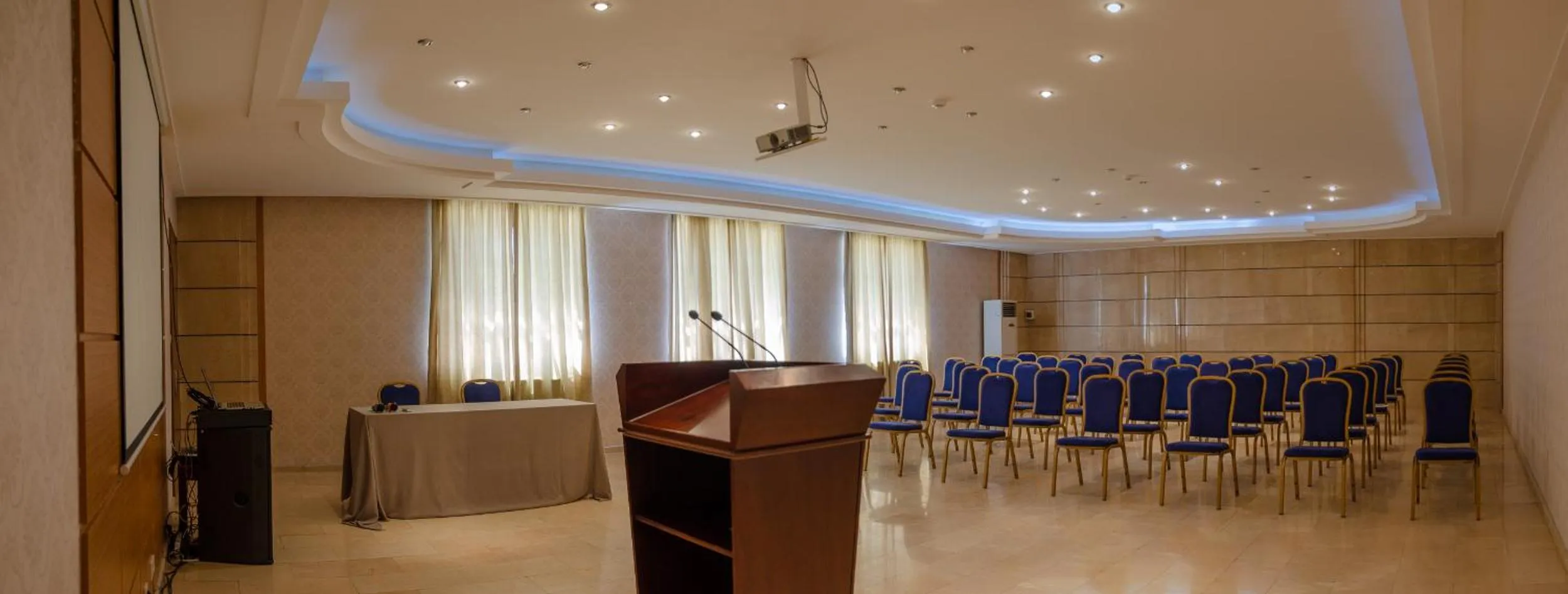 Meeting/conference room in Dormitory Hualing Tbilisi