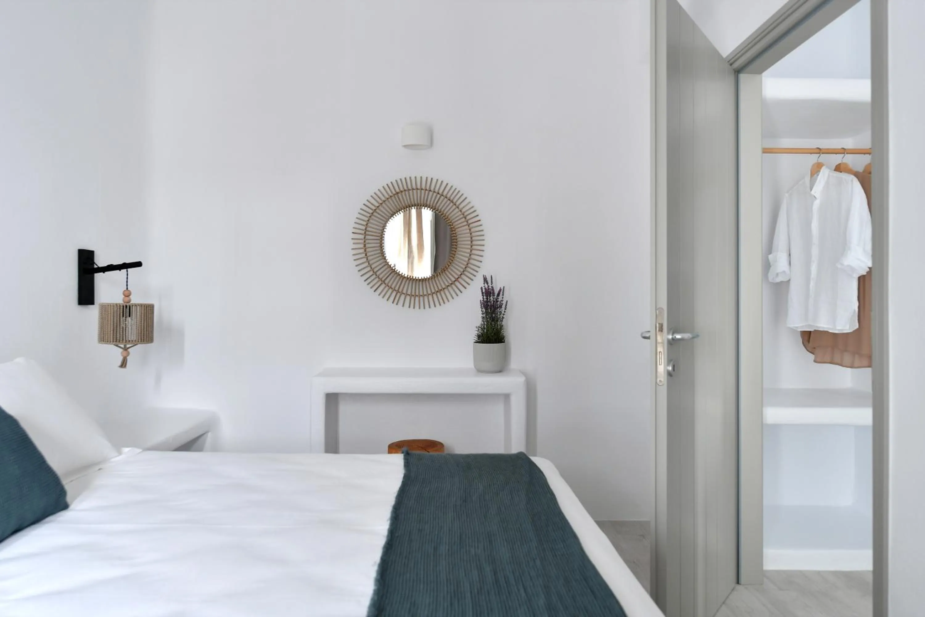 Bedroom, Bed in White Blossom