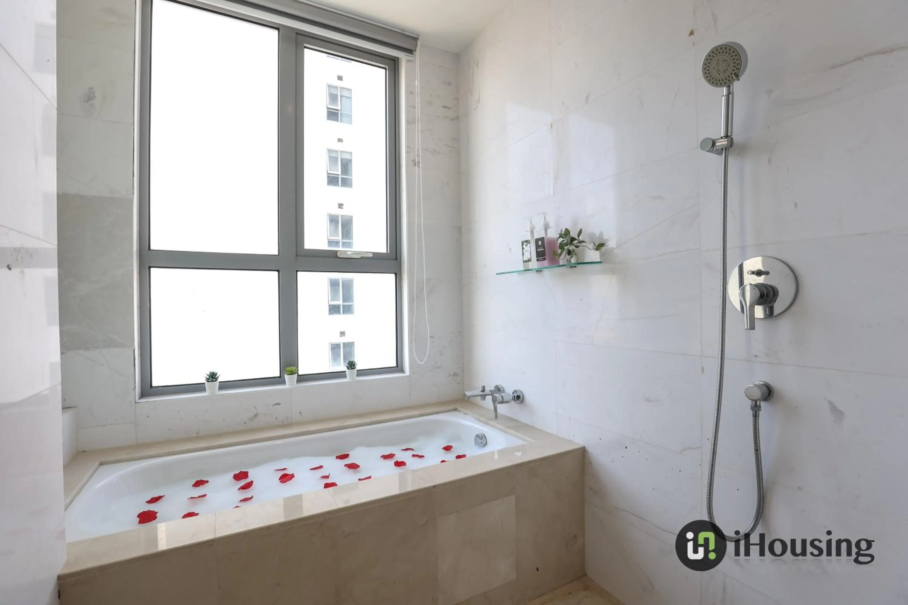 Bed in Silverscape Premium Malacca By I Housing