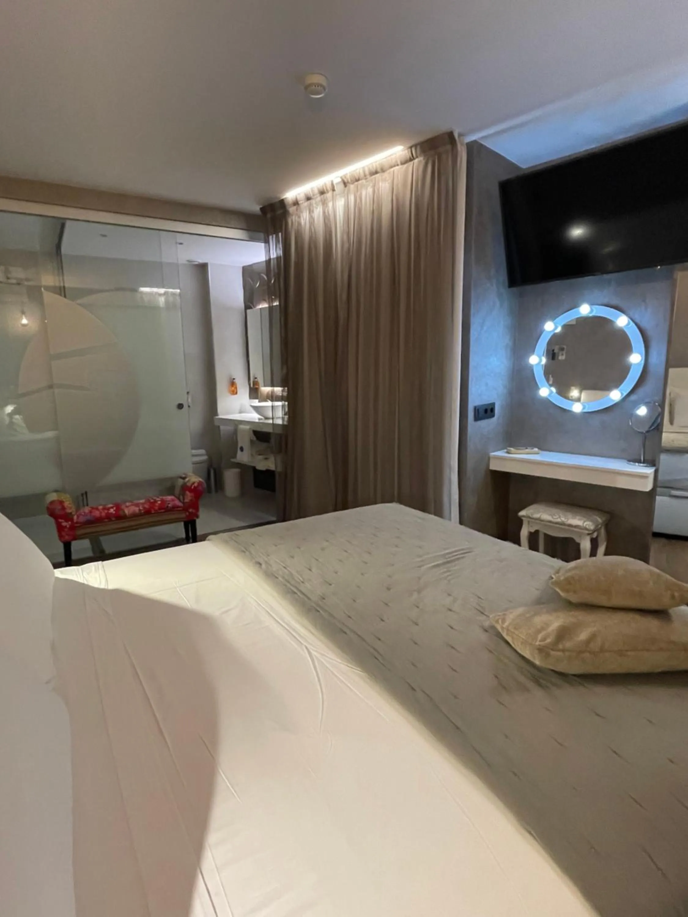 Bed in Mamma Mia Hotel Boutique - Only Adults
