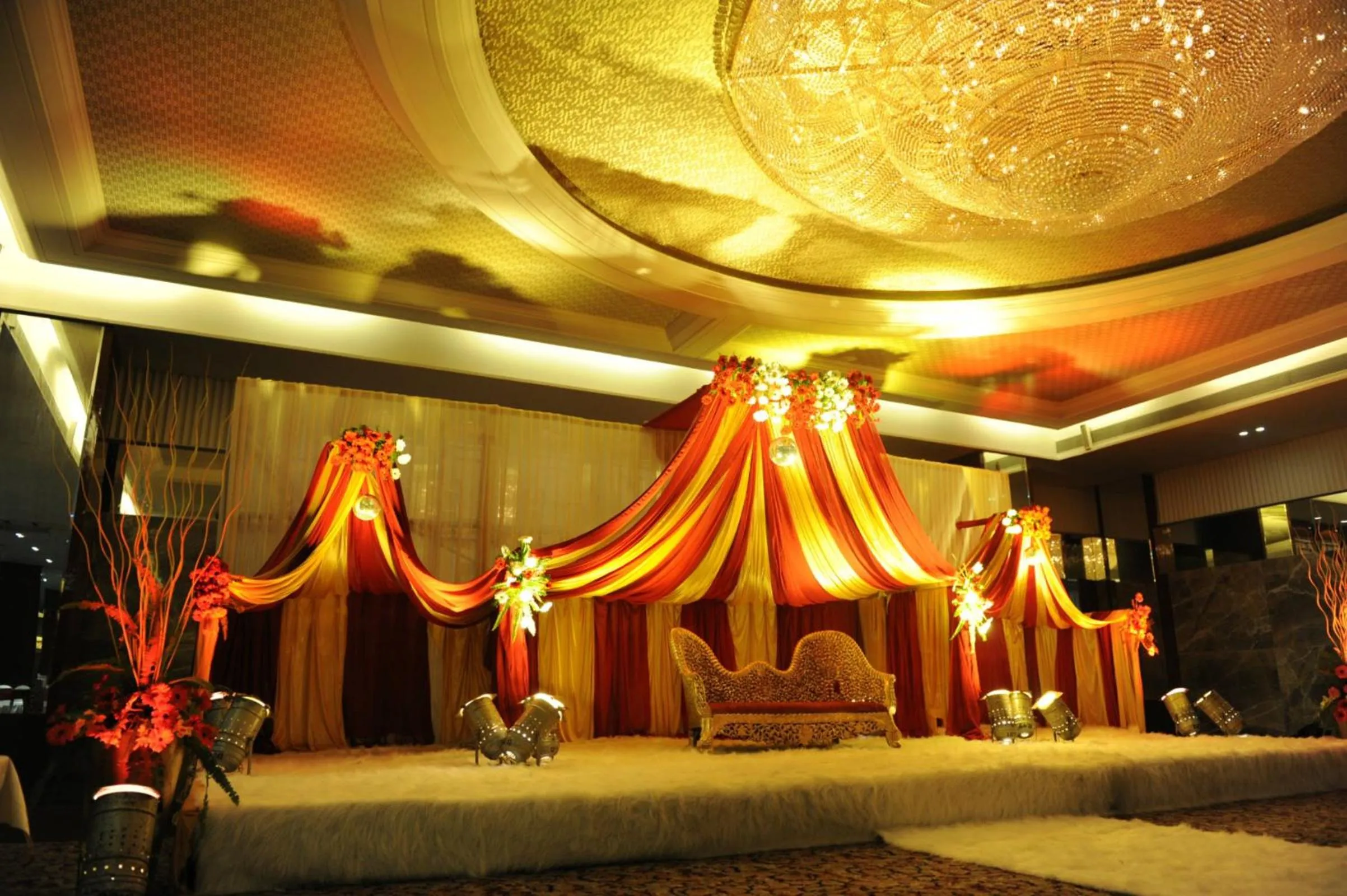 Area and facilities in Hotel Centre Point