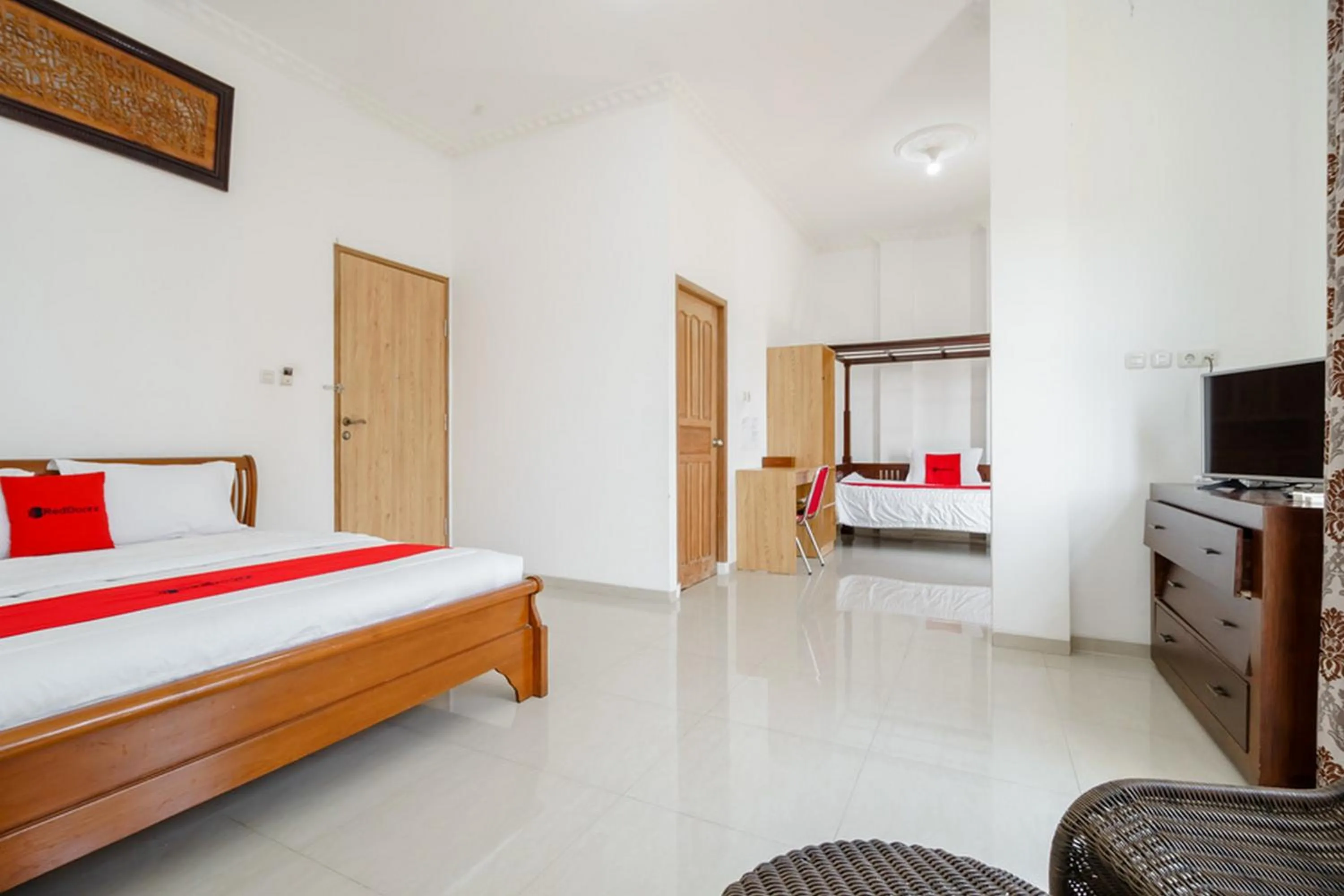 Bedroom, Bed in RedDoorz Syariah near Lahat Station
