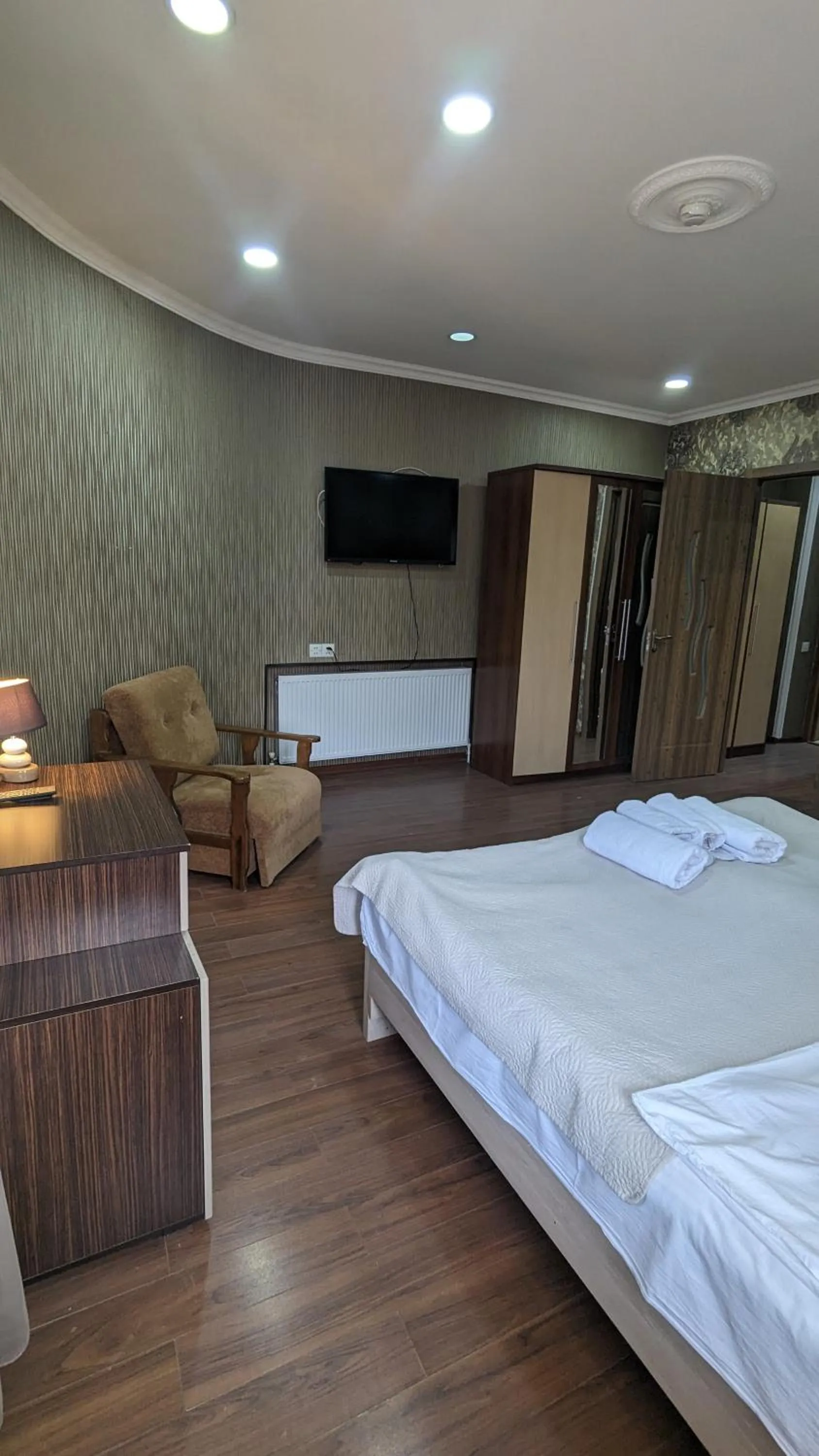 Bedroom, Bed in Dkd-bridge Hotel