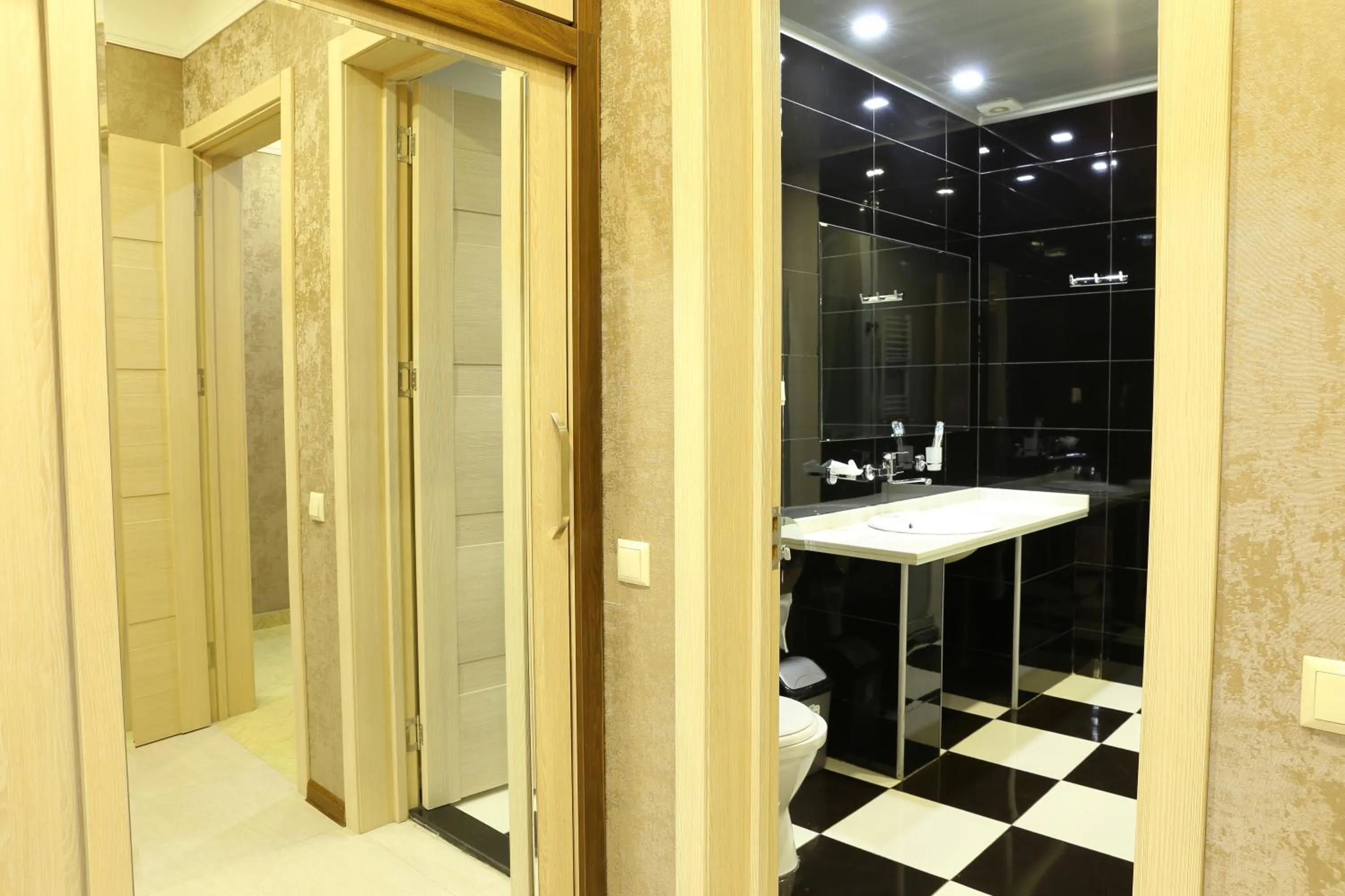 Bathroom in Dkd-bridge Hotel
