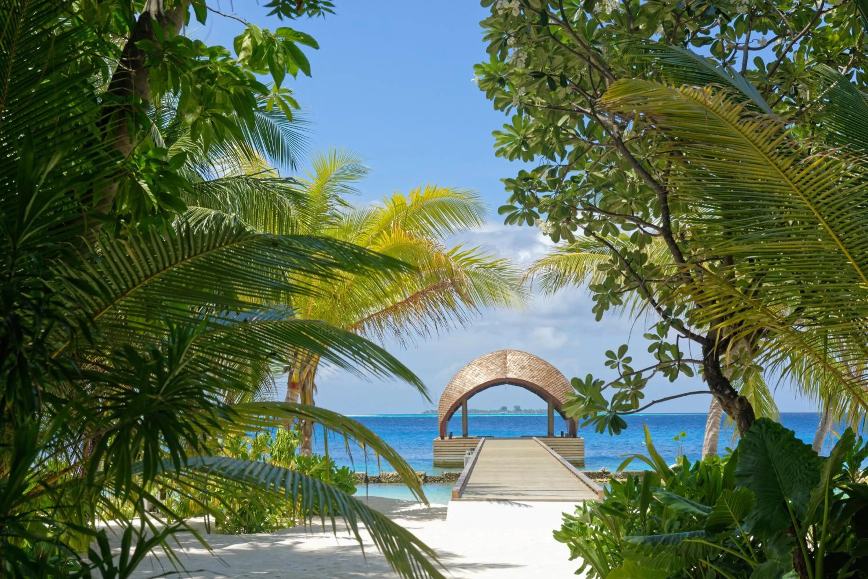 Lobby or reception in OUTRIGGER Maldives Maafushivaru Resort