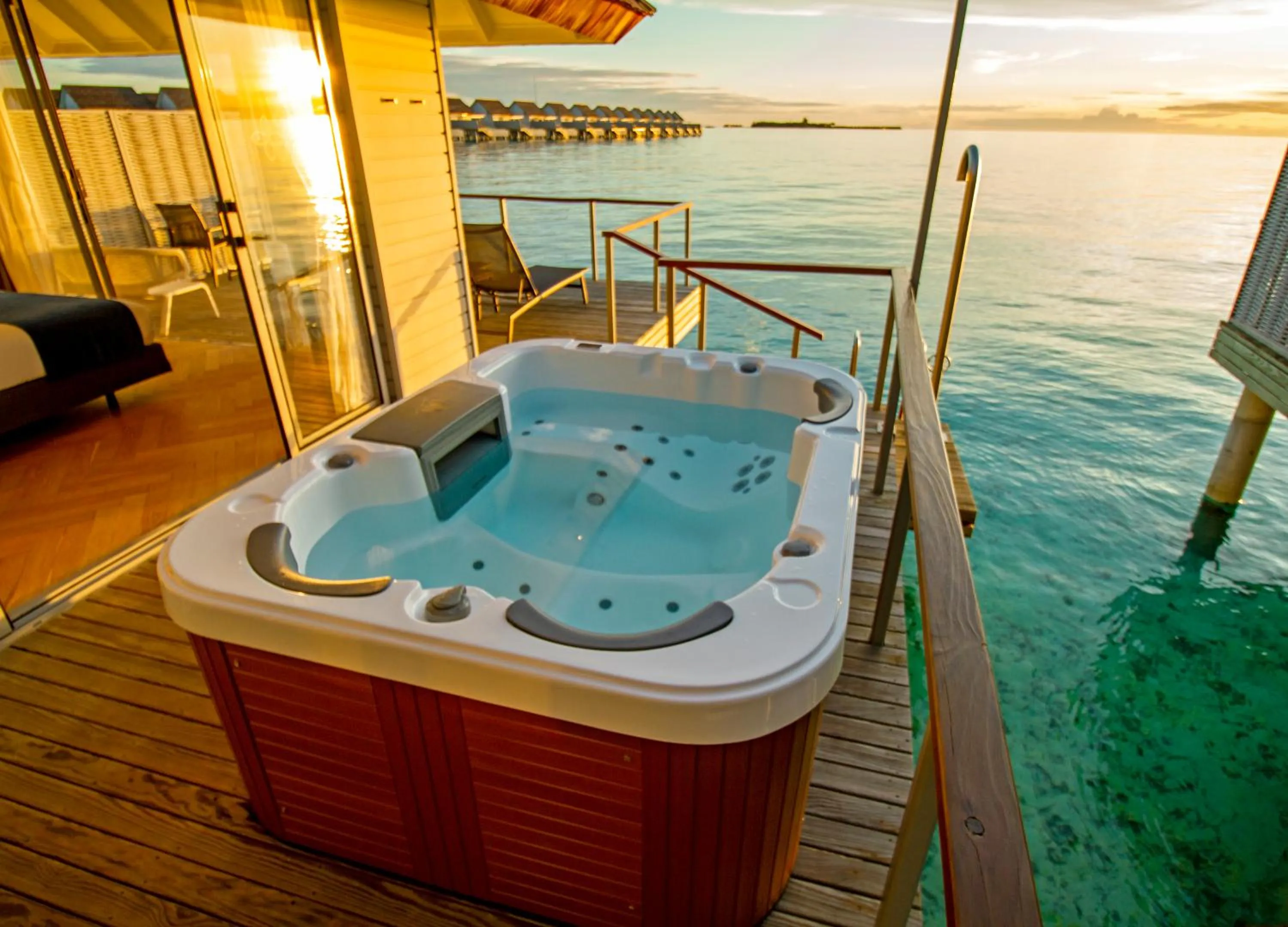 Swimming pool in OUTRIGGER Maldives Maafushivaru Resort