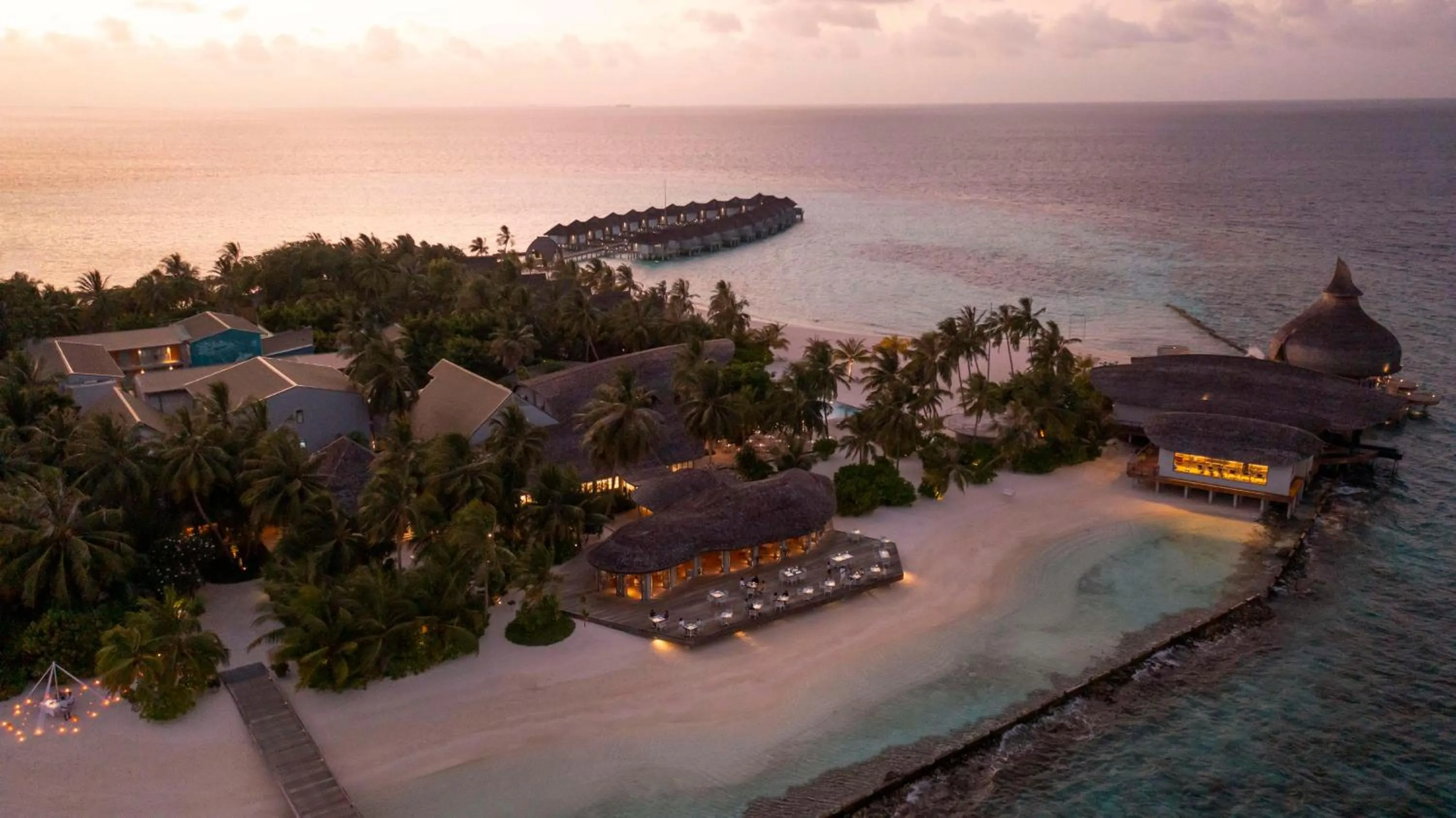 Restaurant/places to eat in OUTRIGGER Maldives Maafushivaru Resort