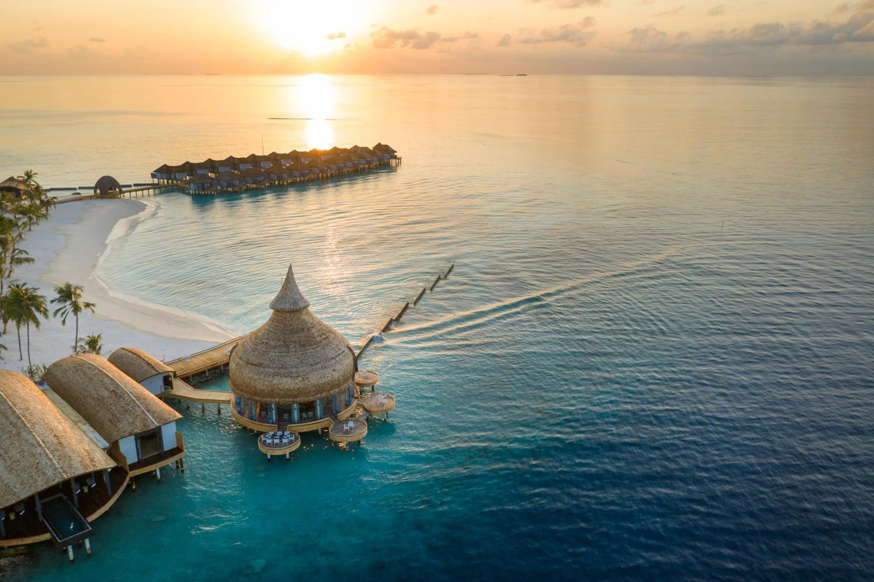Restaurant/places to eat in OUTRIGGER Maldives Maafushivaru Resort