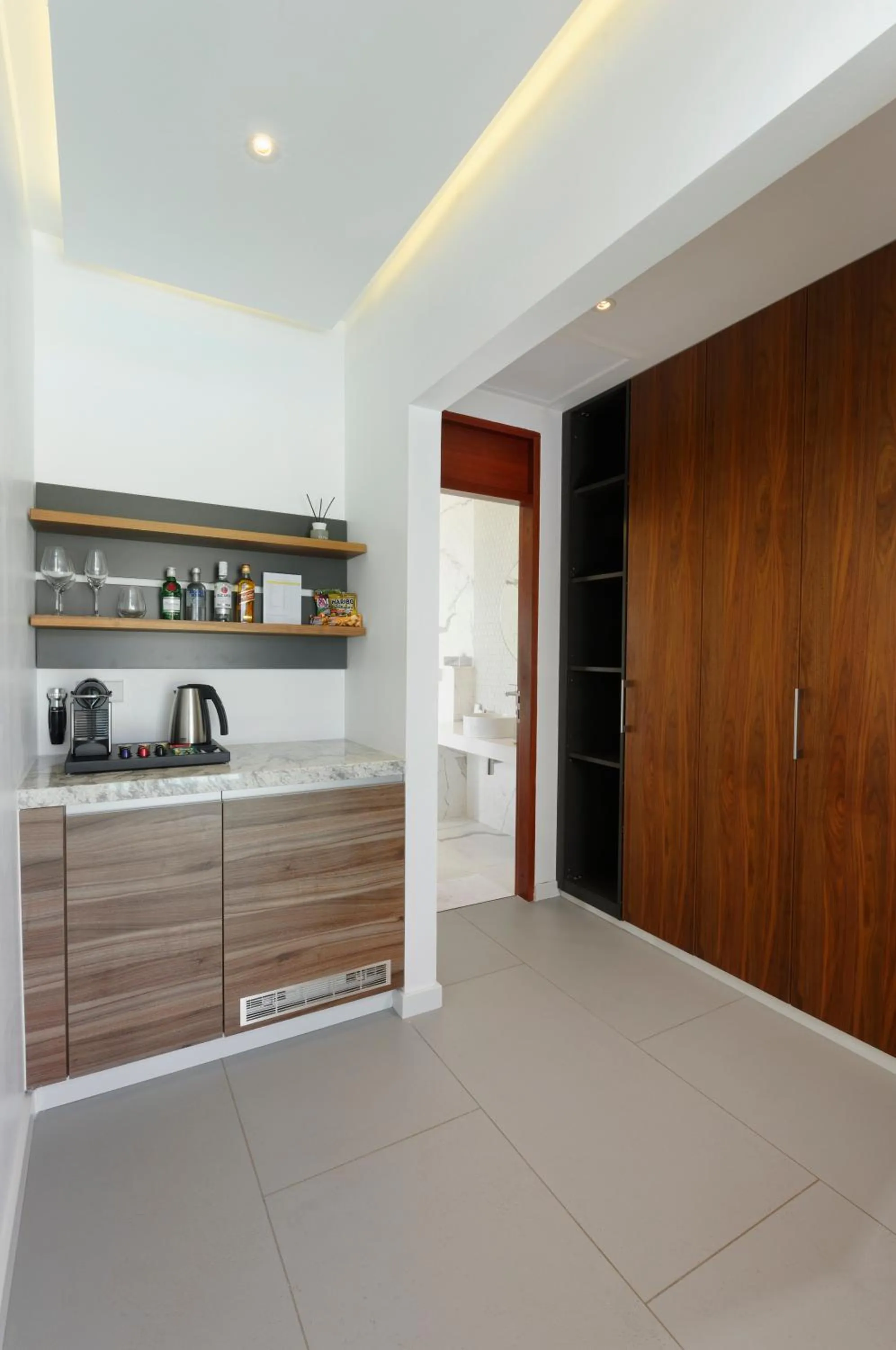 Coffee/tea facilities in OUTRIGGER Maldives Maafushivaru Resort